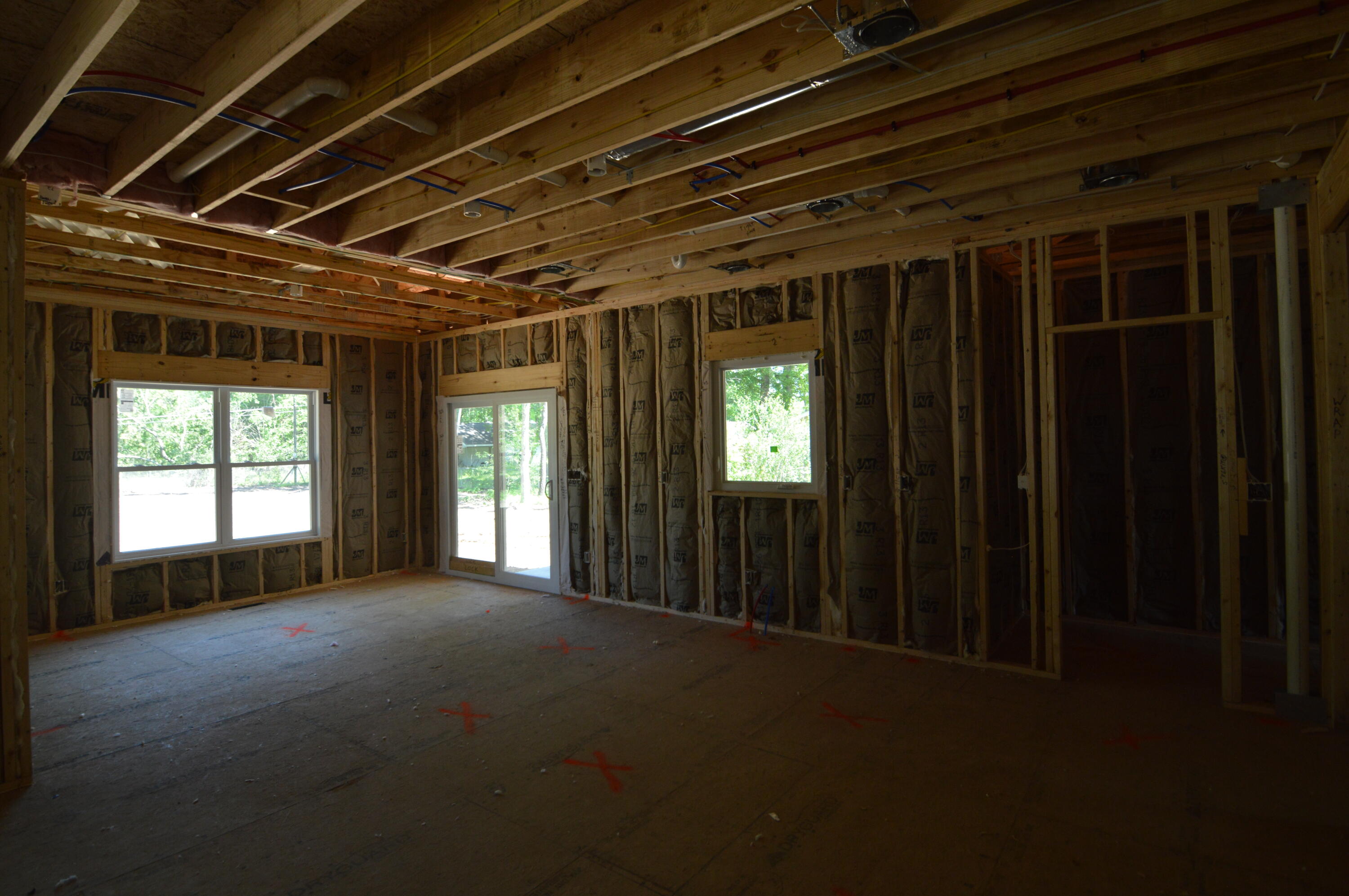 68889 6th Street Edwardsburg MI 49112