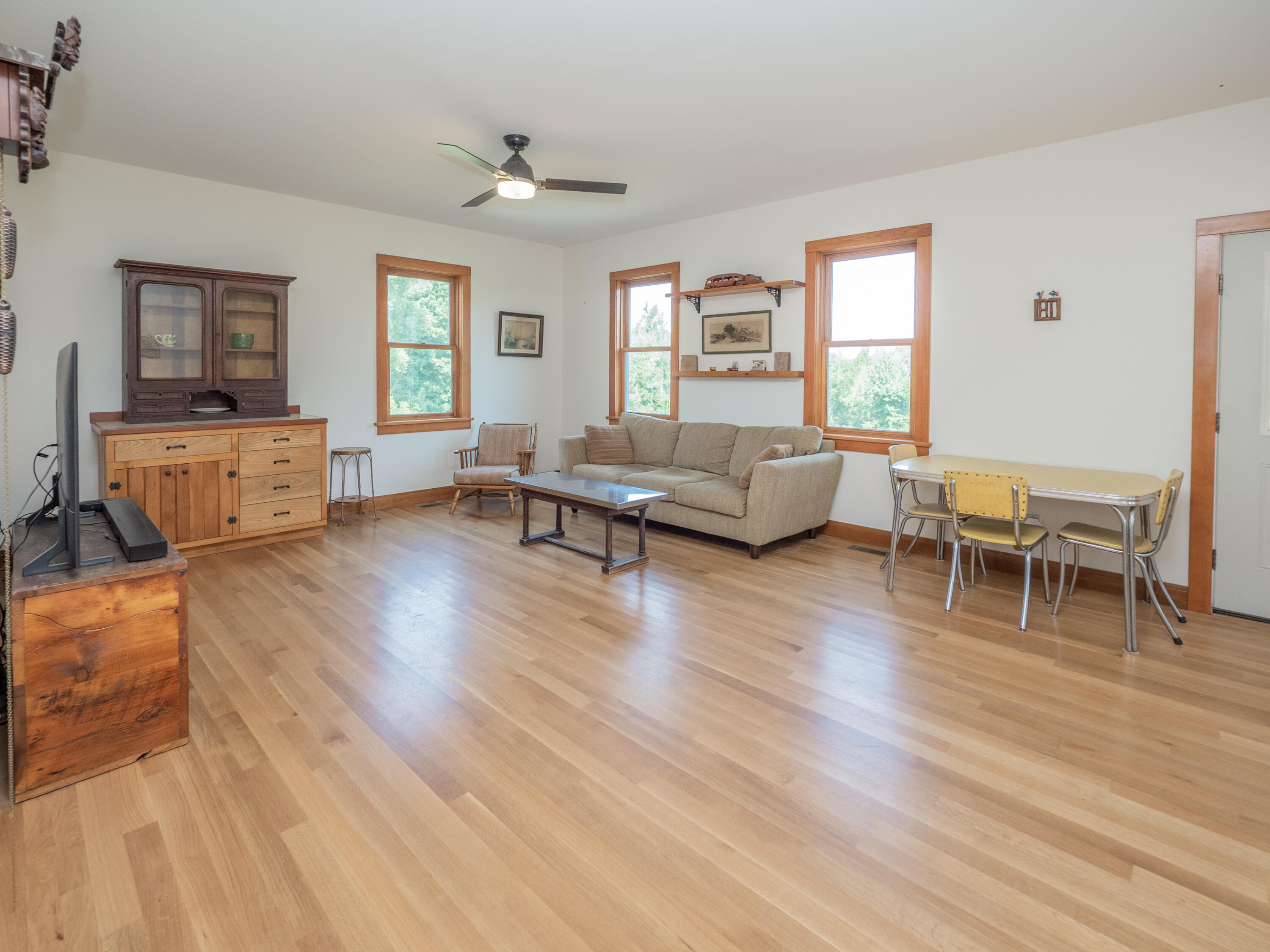 1762 118th Avenue Allegan MI 49010