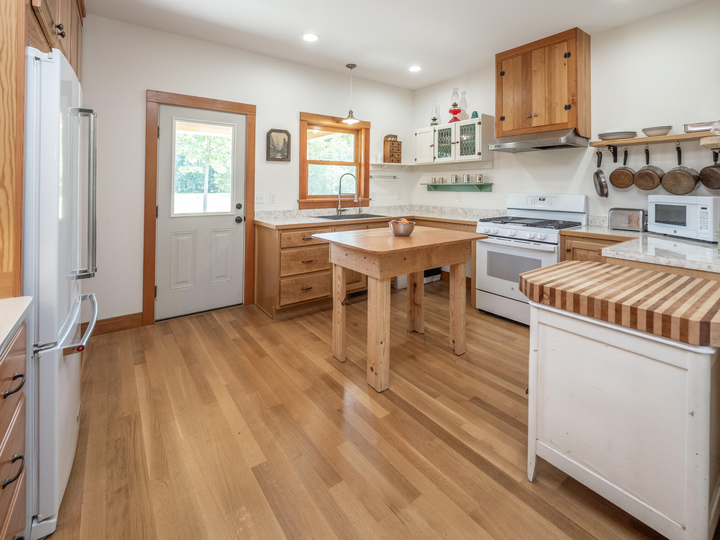 1762 118th Avenue Allegan MI 49010