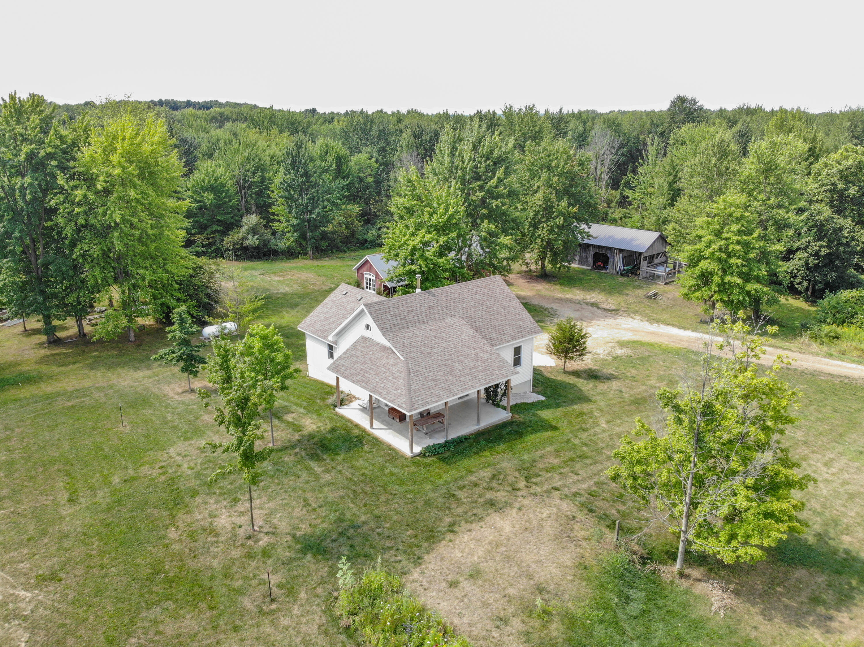 1762 118th Avenue Allegan MI 49010