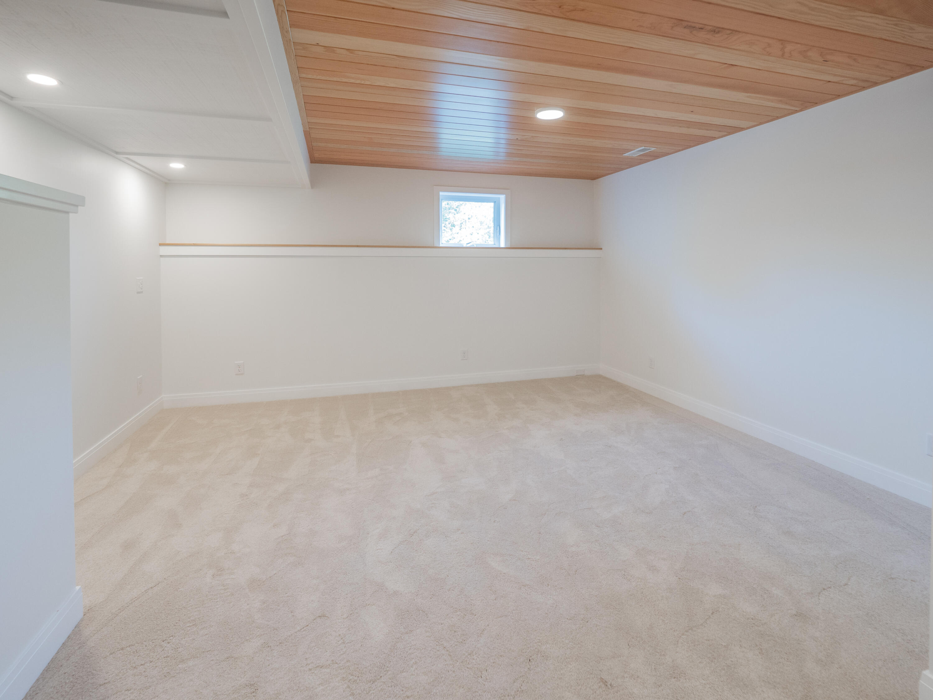 1762 118th Avenue Allegan MI 49010