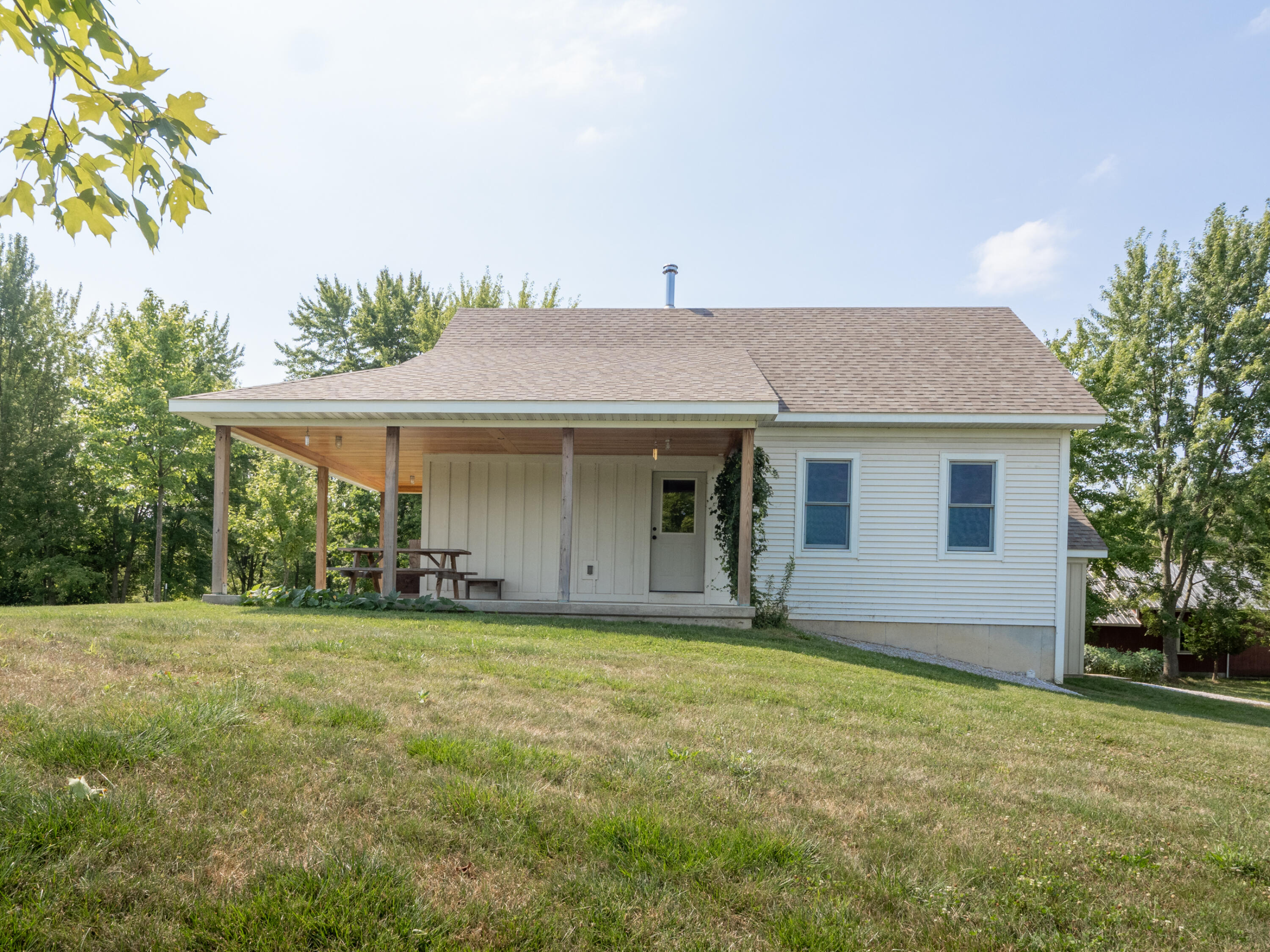 1762 118th Avenue Allegan MI 49010