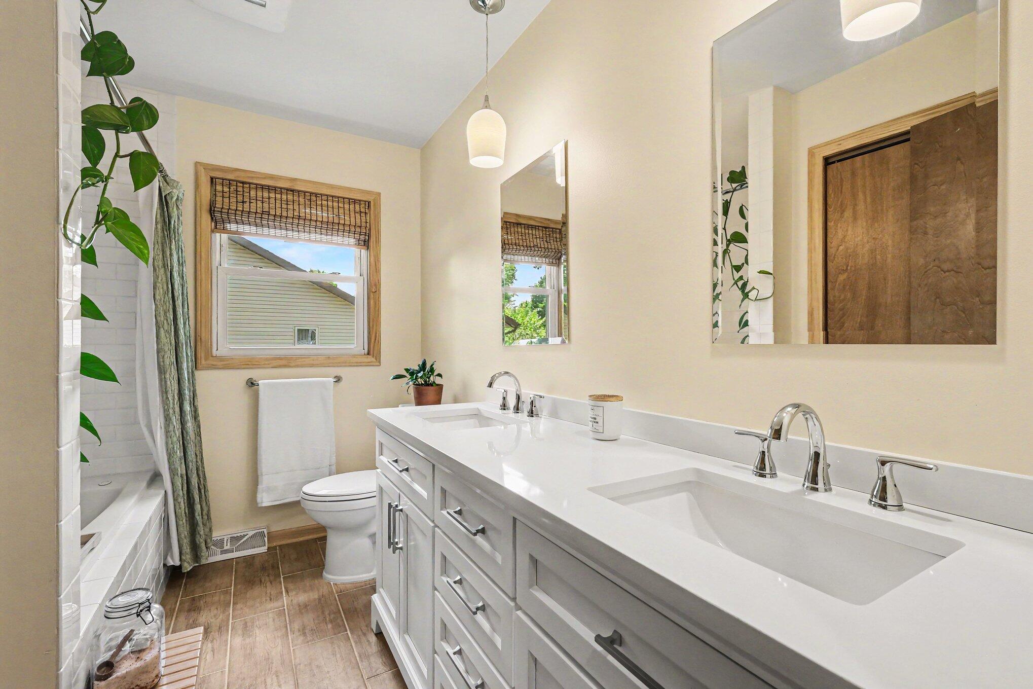 6285 Blanca Drive NE Rockford MI 49341