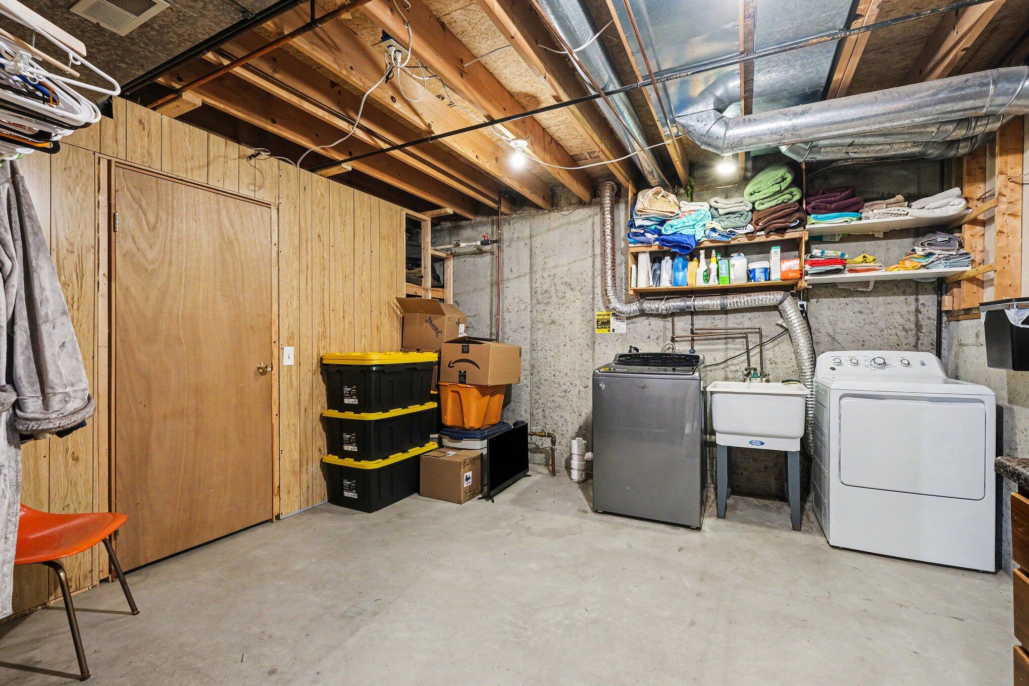 6285 Blanca Drive NE Rockford MI 49341