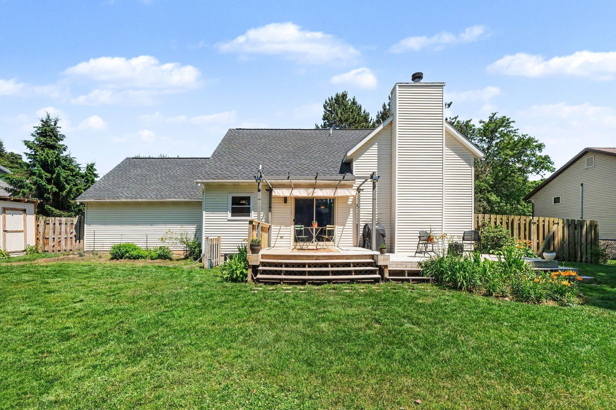 6285 Blanca Drive NE Rockford MI 49341