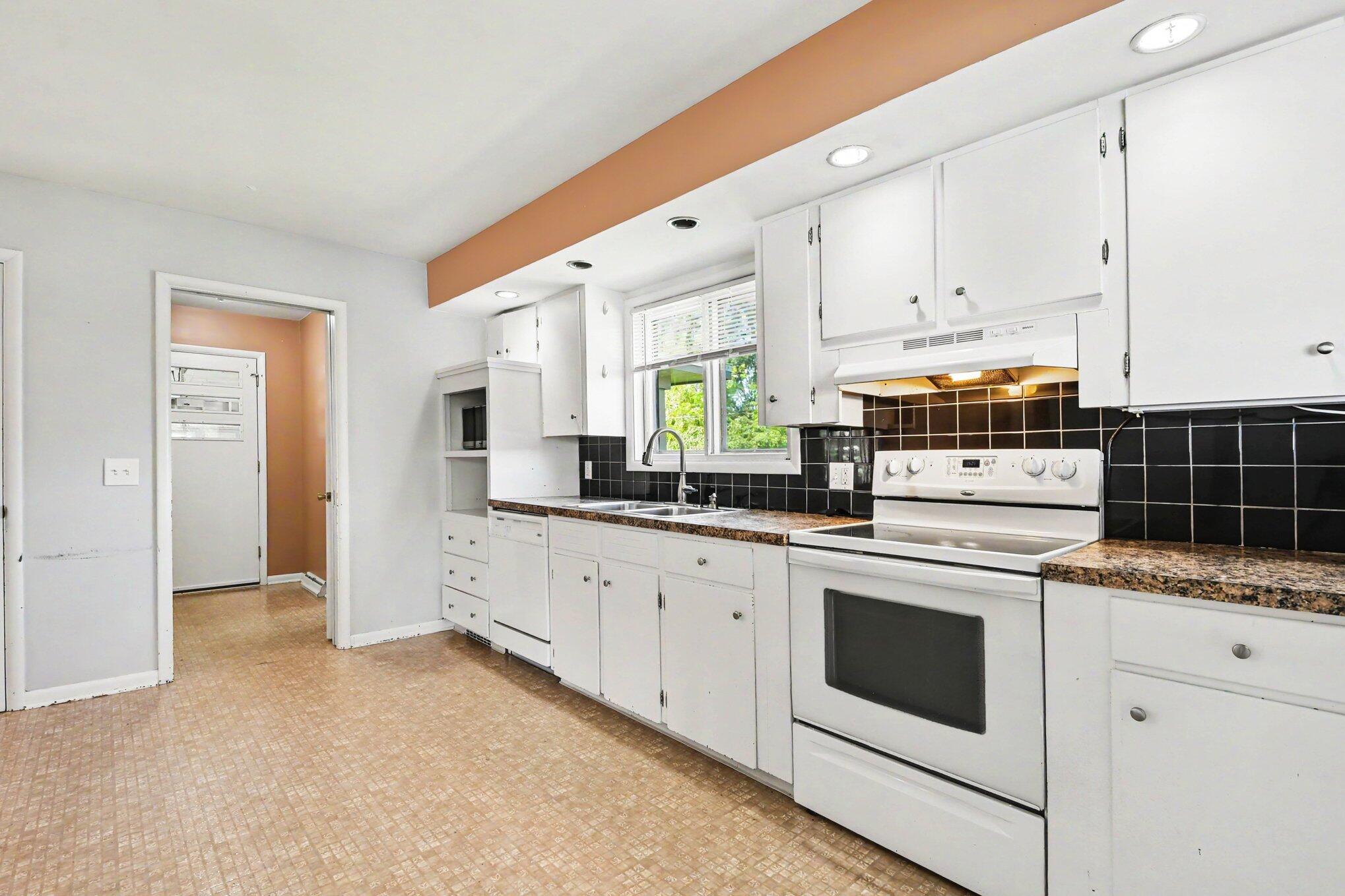7261 Driftwood Drive SE Ada MI 49301