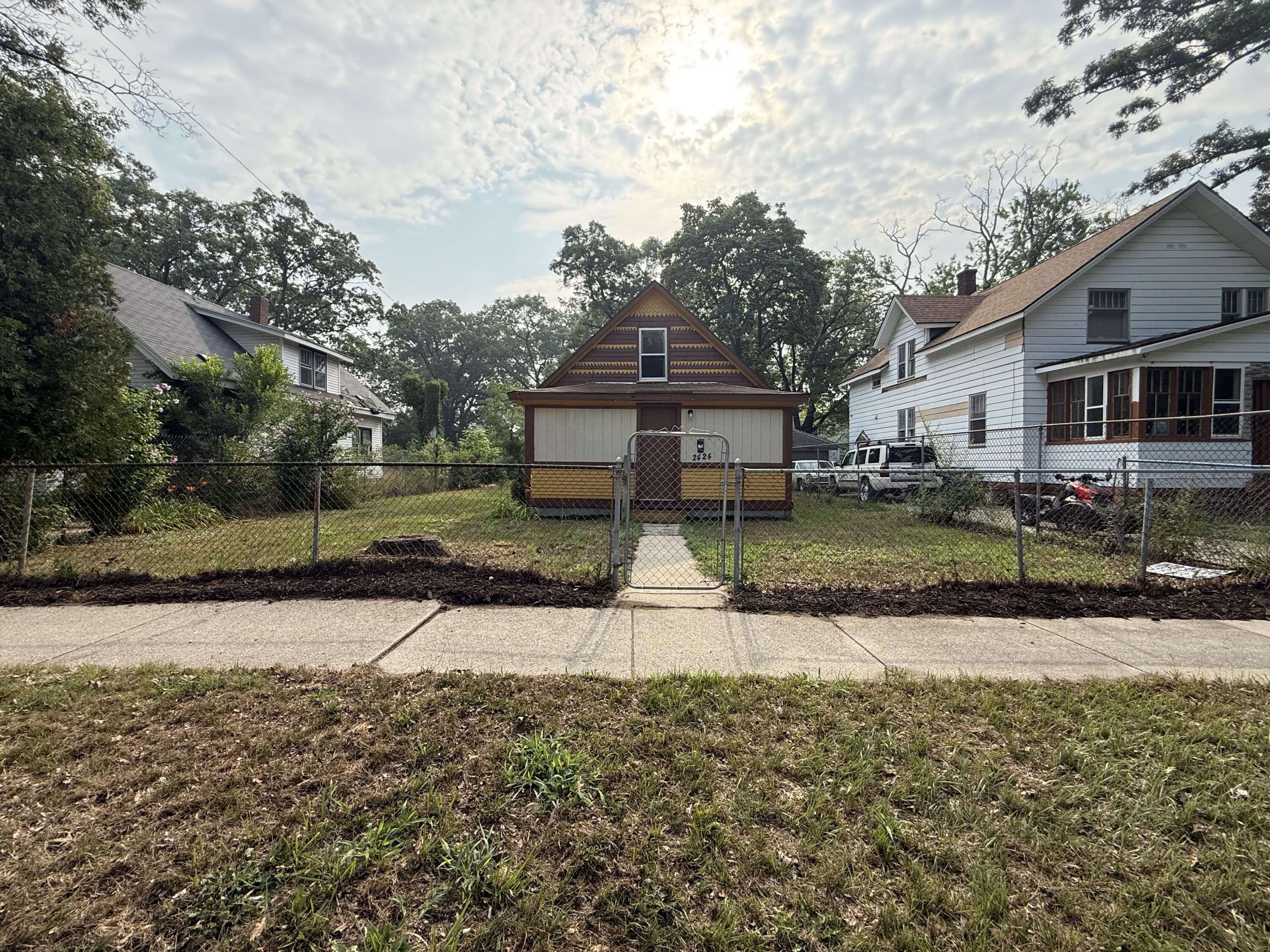 2424 Howden Street Muskegon MI 49444