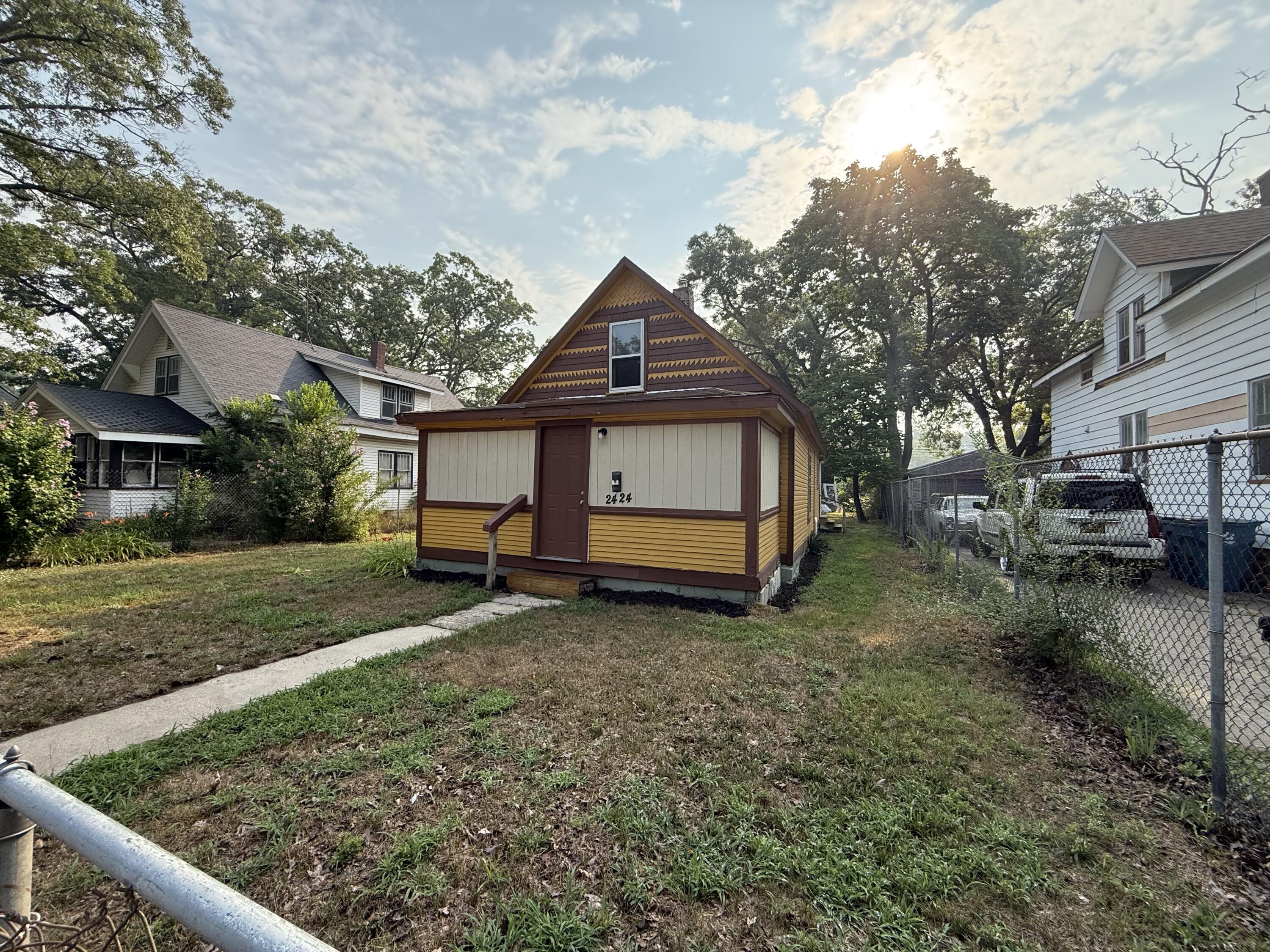 2424 Howden Street Muskegon MI 49444