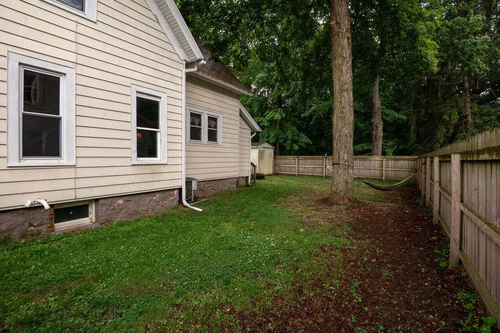 436 E Division Street Dowagiac MI 49047