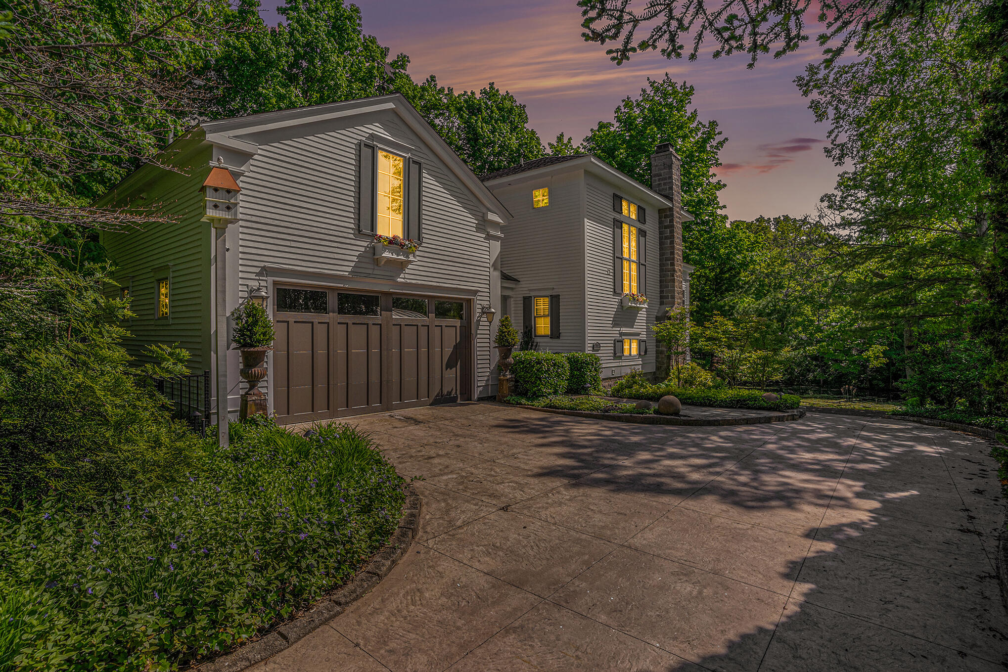560 Mill Street Saugatuck MI 49453