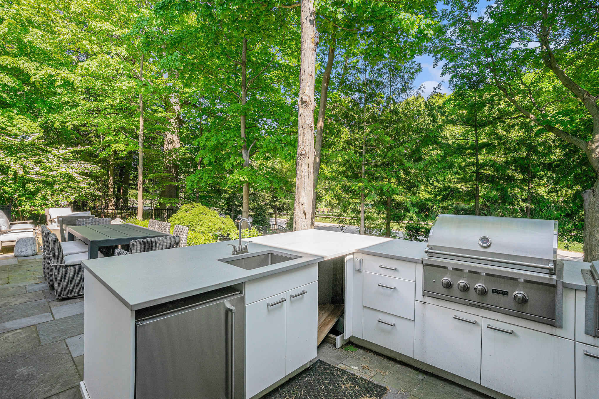 560 Mill Street Saugatuck MI 49453