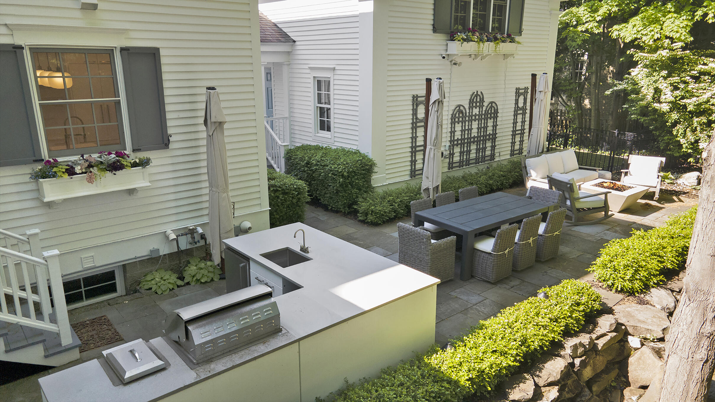 560 Mill Street Saugatuck MI 49453