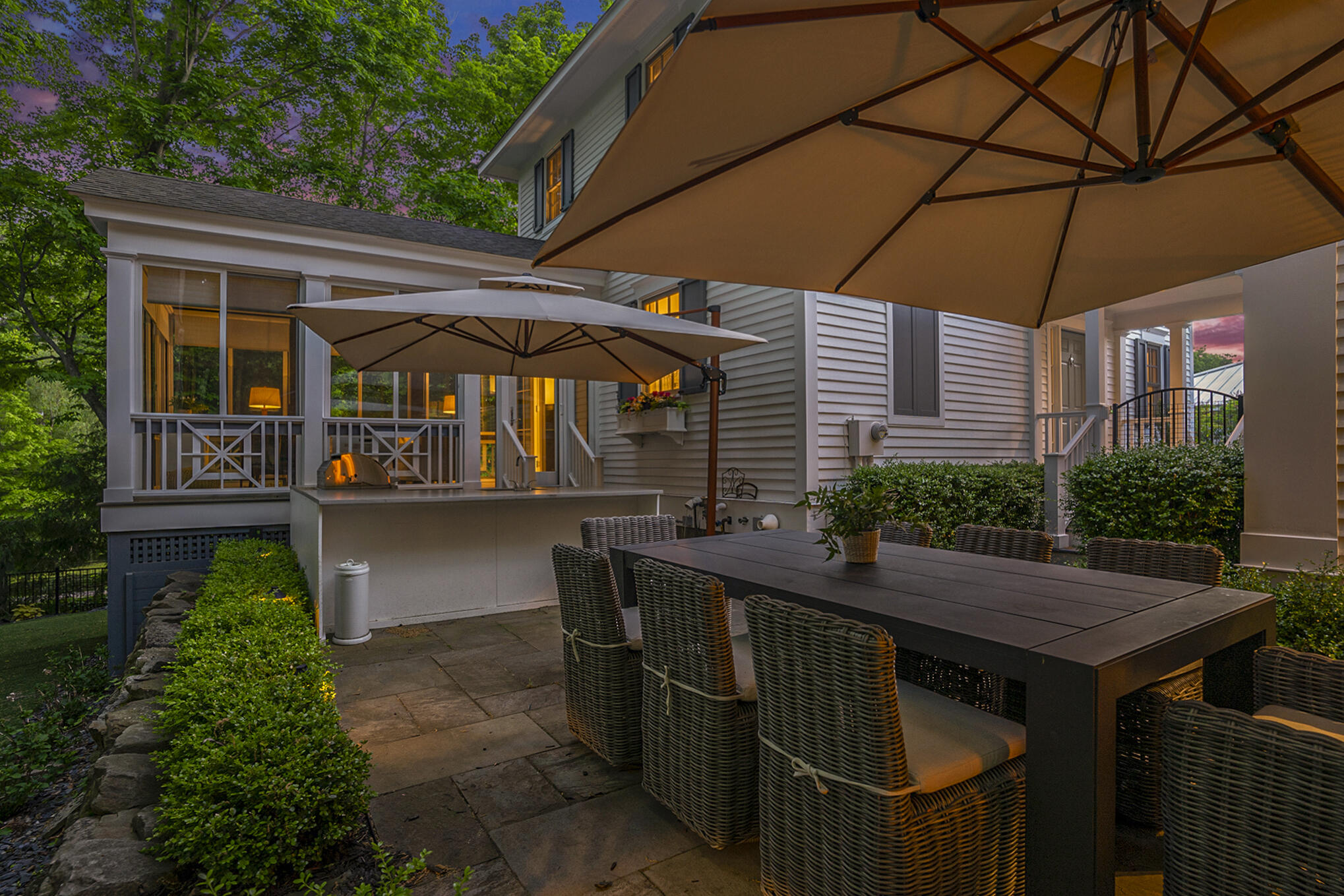 560 Mill Street Saugatuck MI 49453