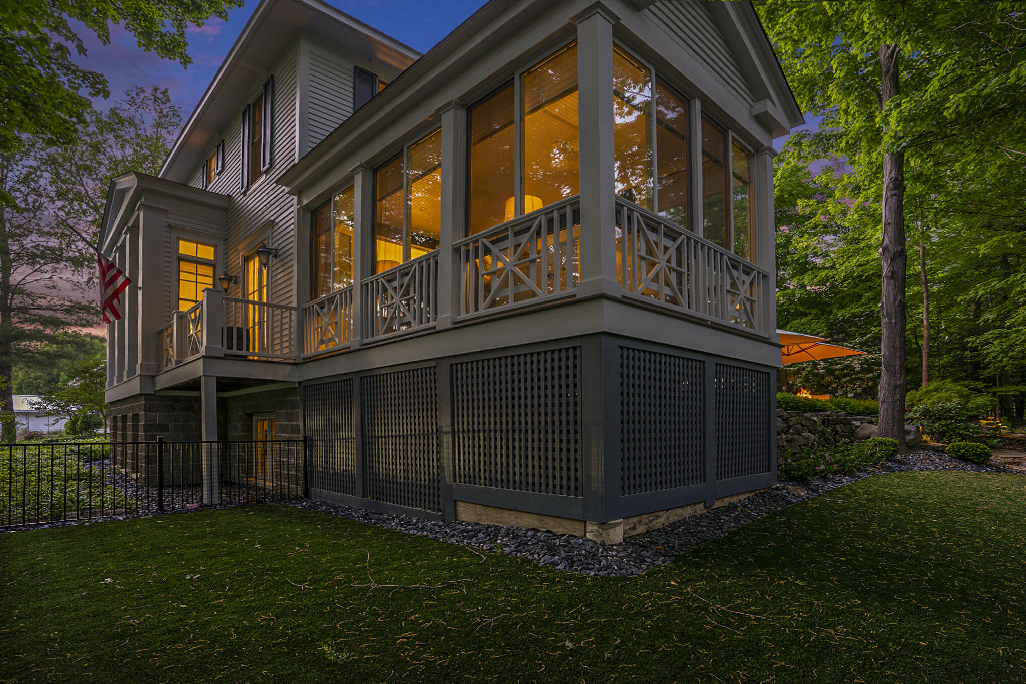 560 Mill Street Saugatuck MI 49453