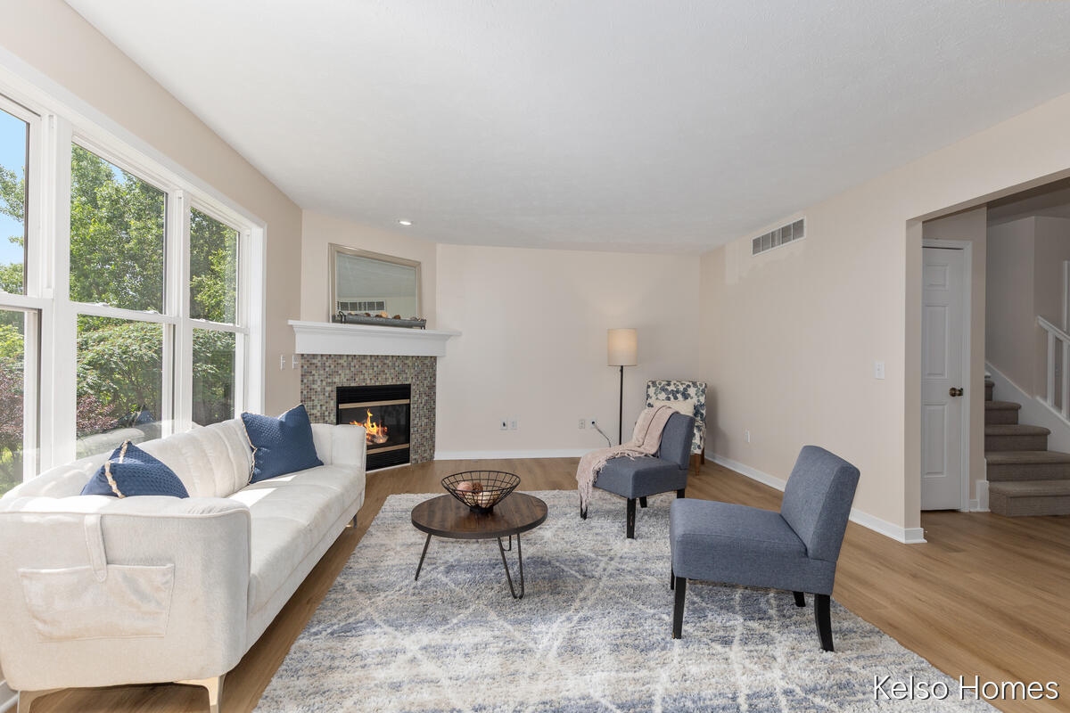 2222 Beatrice Drive NE Grand Rapids MI 49505