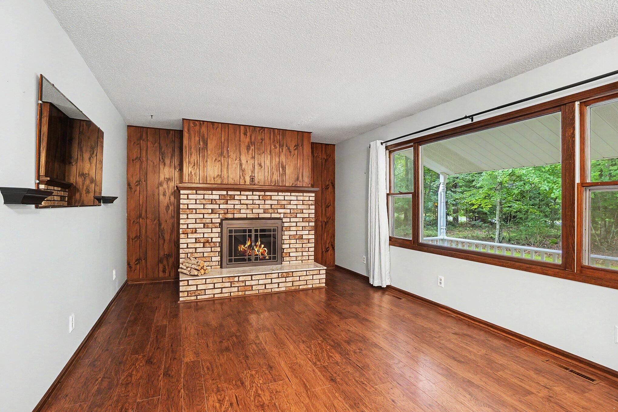 4730 W Mcmillan Road Muskegon MI 49445