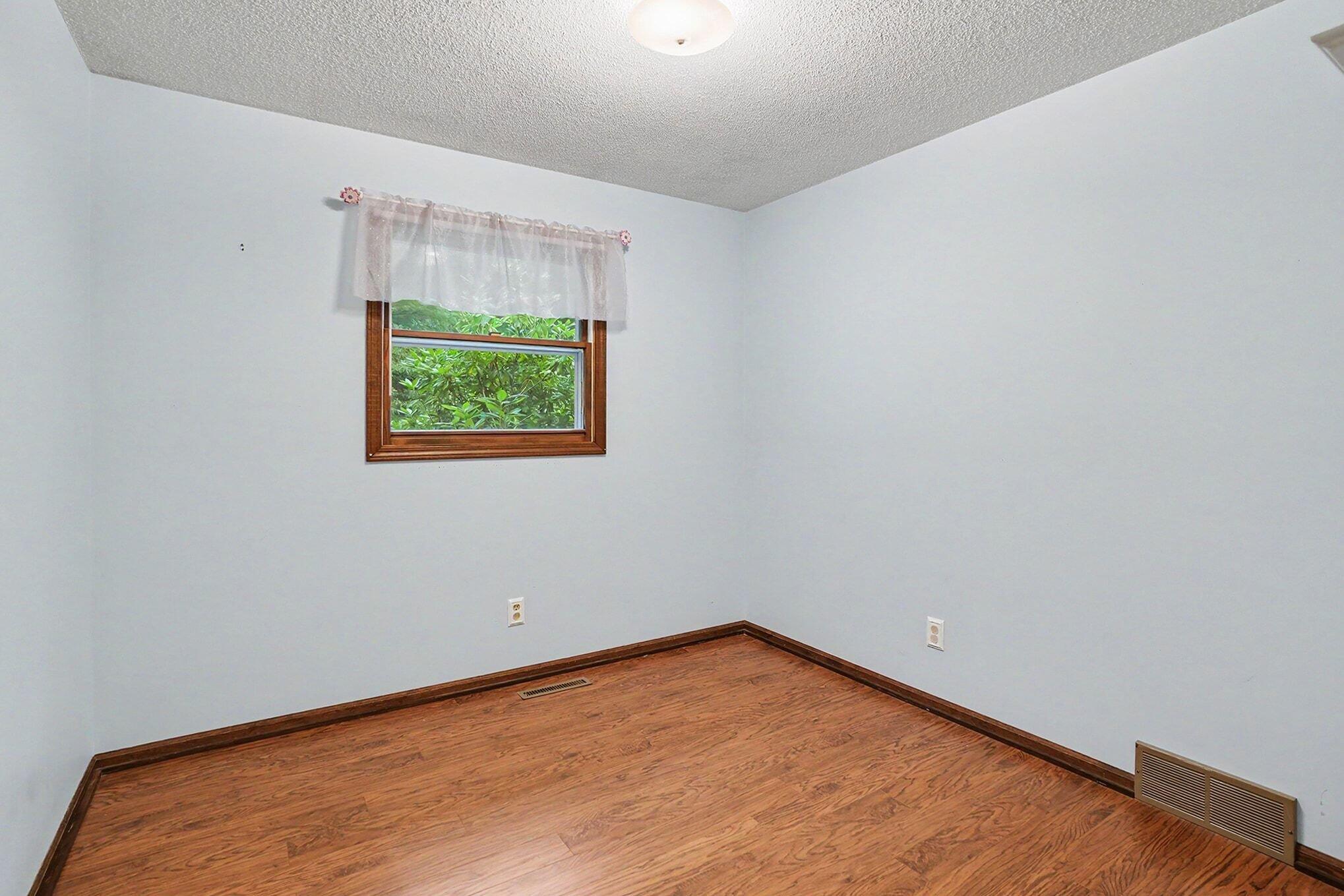 4730 W Mcmillan Road Muskegon MI 49445