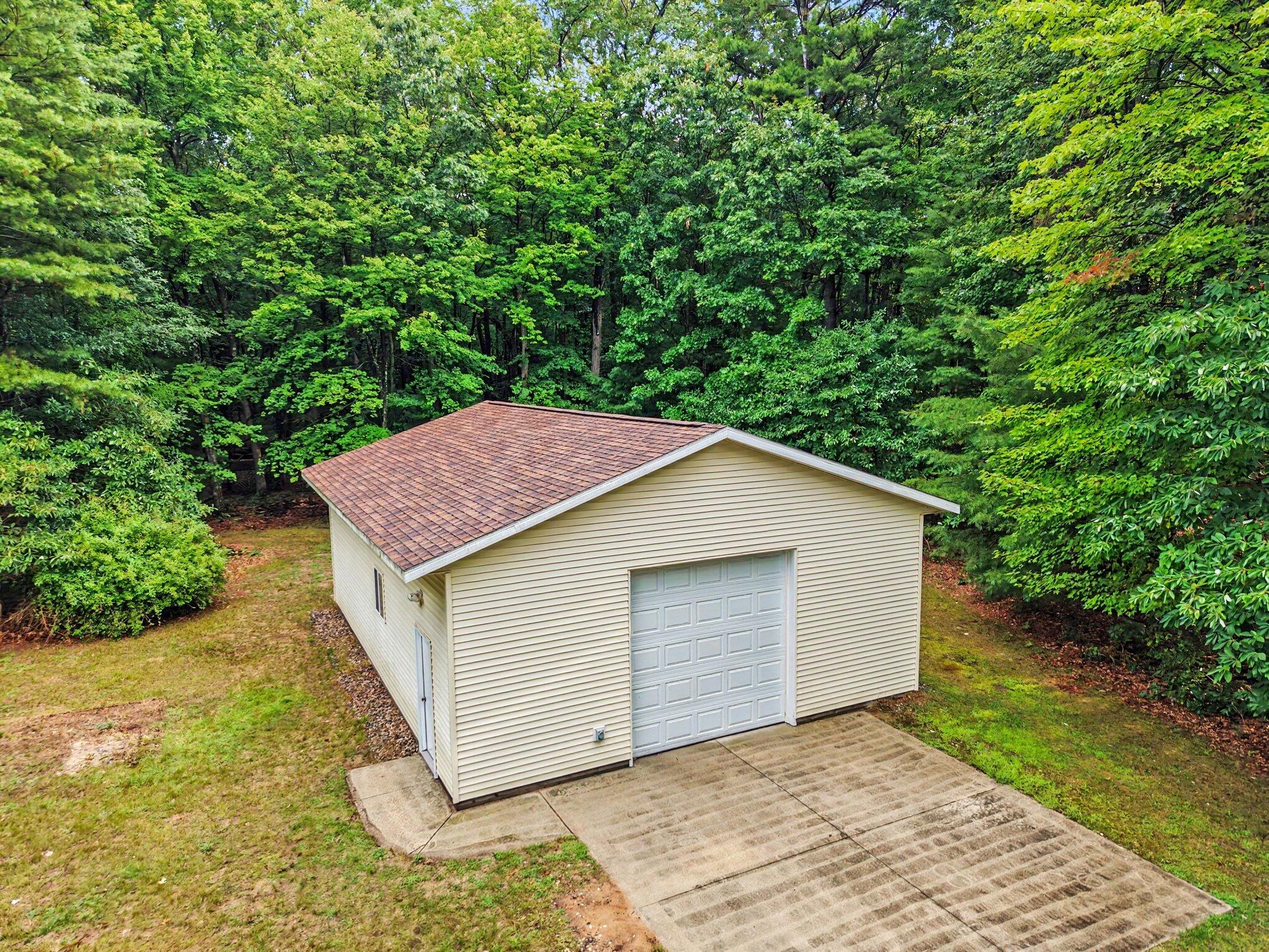 4730 W Mcmillan Road Muskegon MI 49445