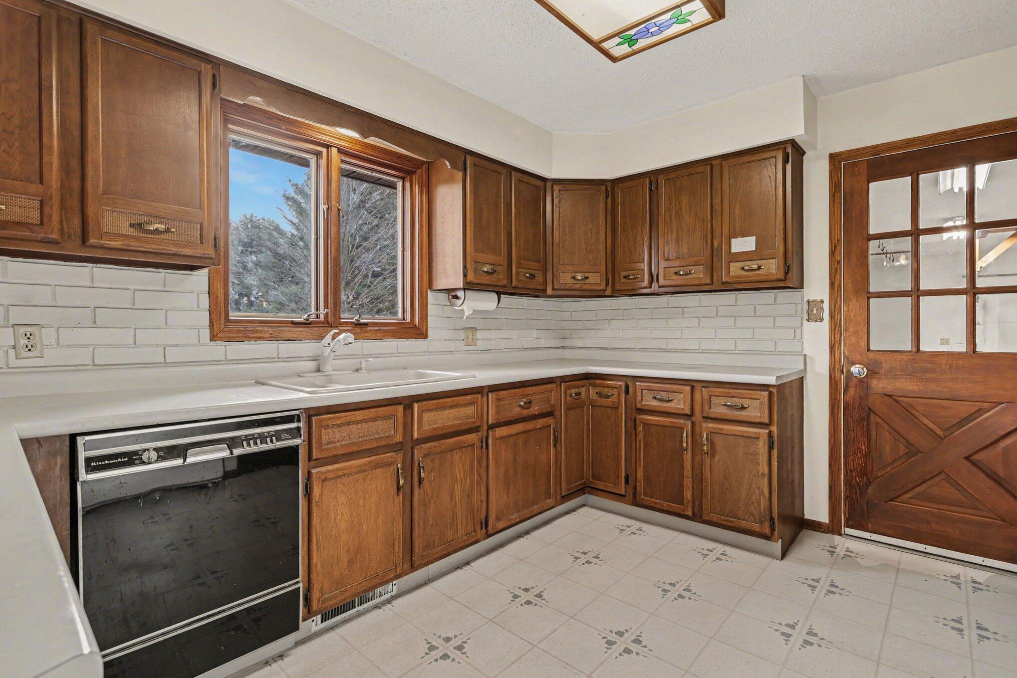 50507 Pleasant Street Dowagiac MI 49047