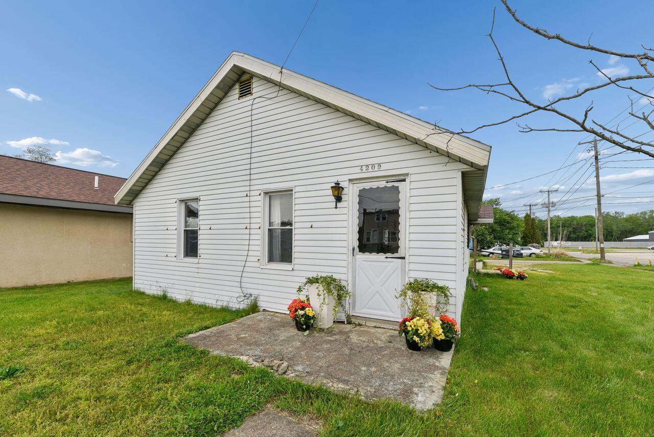 4209 Post Court Bridgman MI 49106