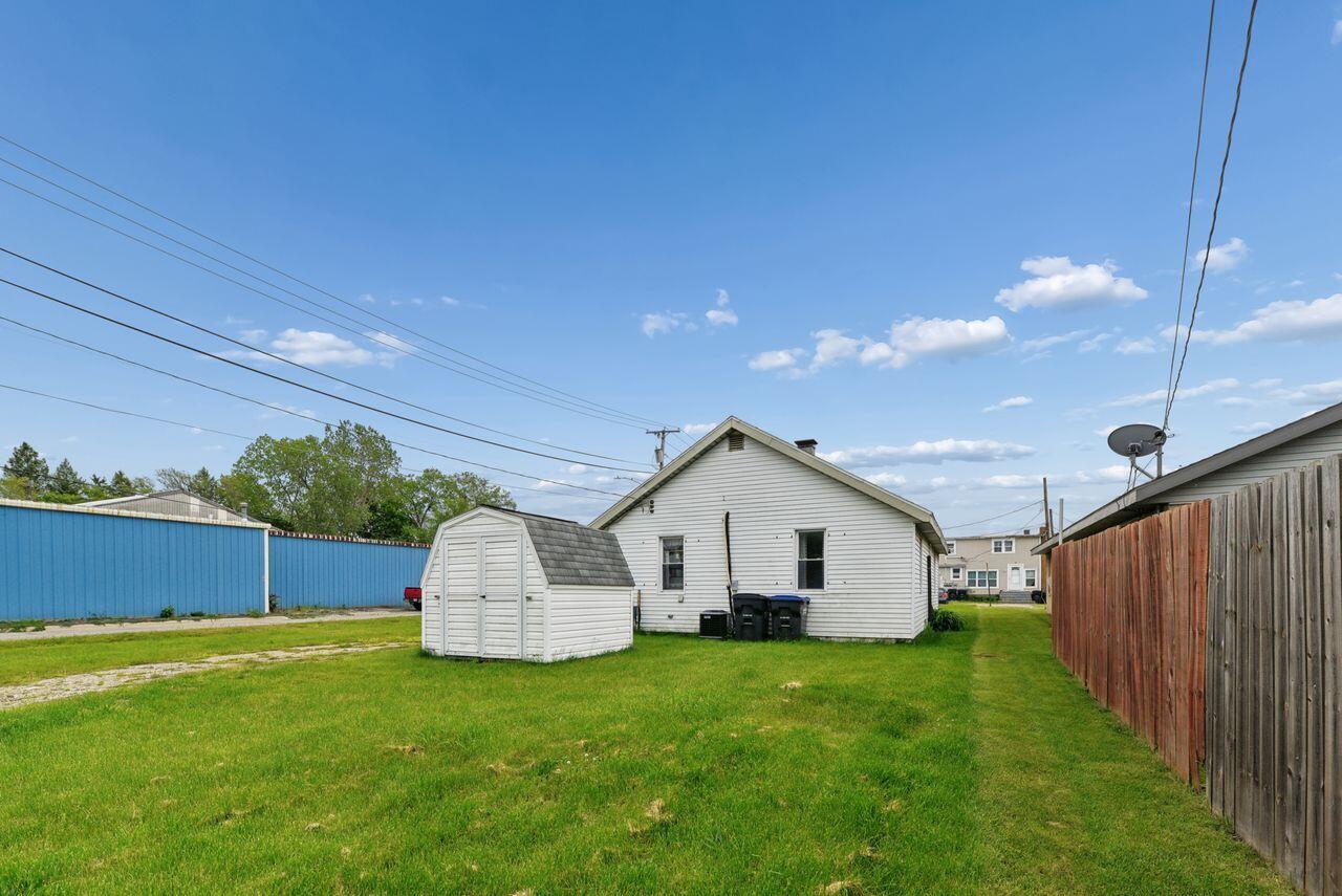 4209 Post Court Bridgman MI 49106