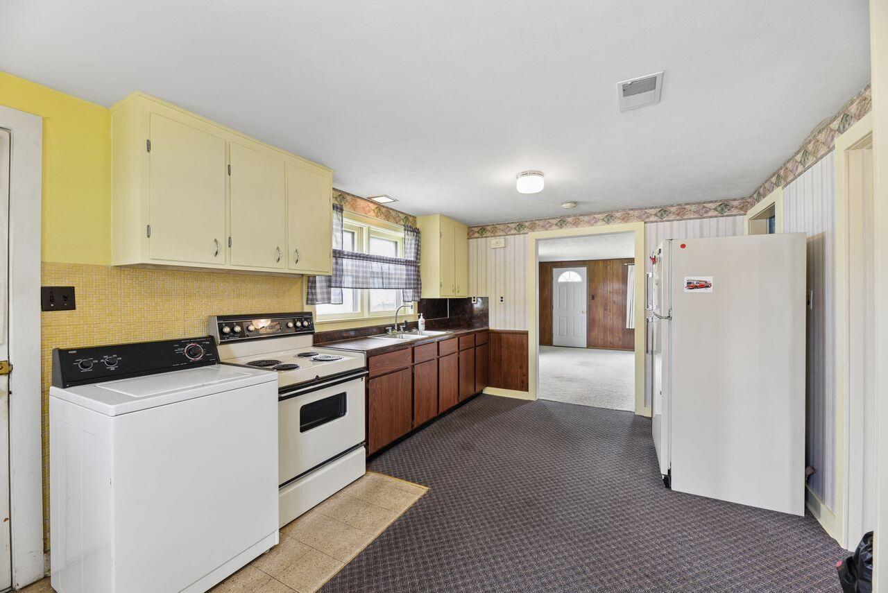 4209 Post Court Bridgman MI 49106
