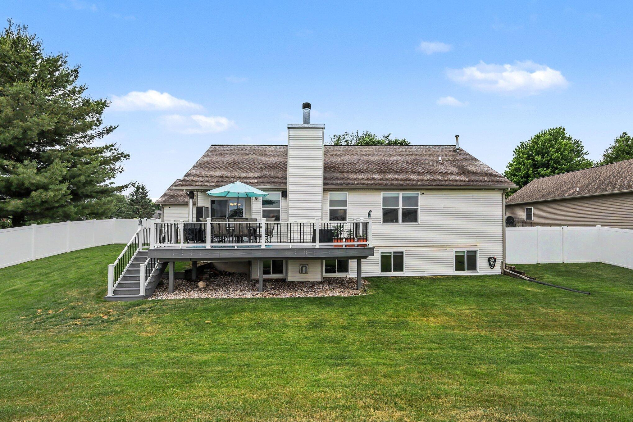 2632 Fairfield Drive Zeeland MI 49464