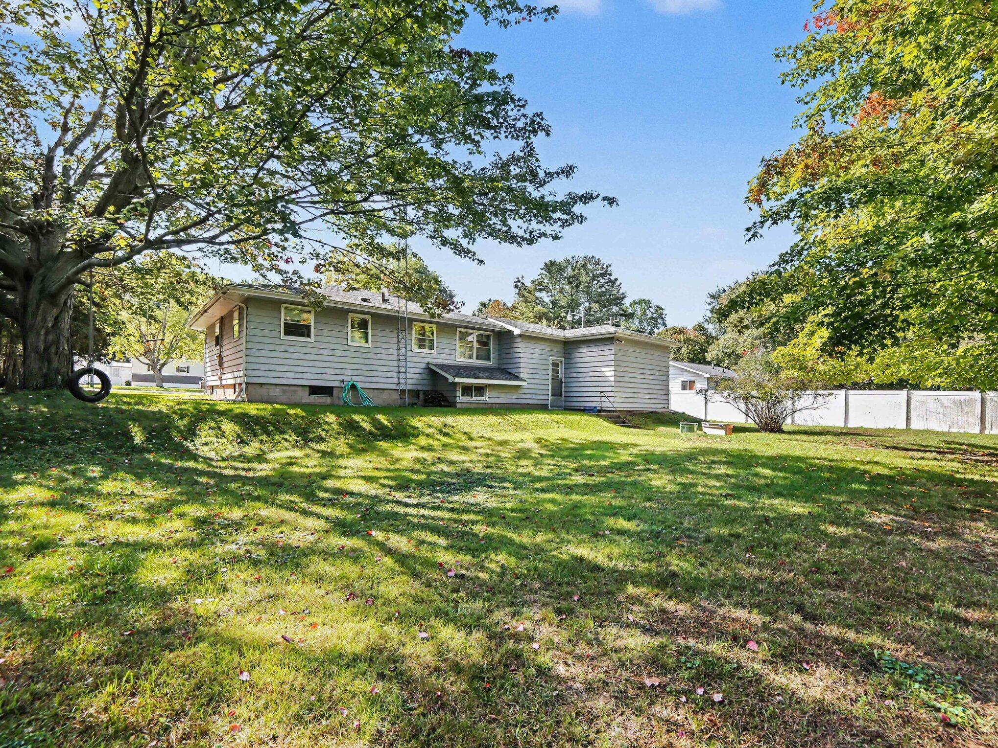 6740 W Virnetta Drive Ludington MI 49431