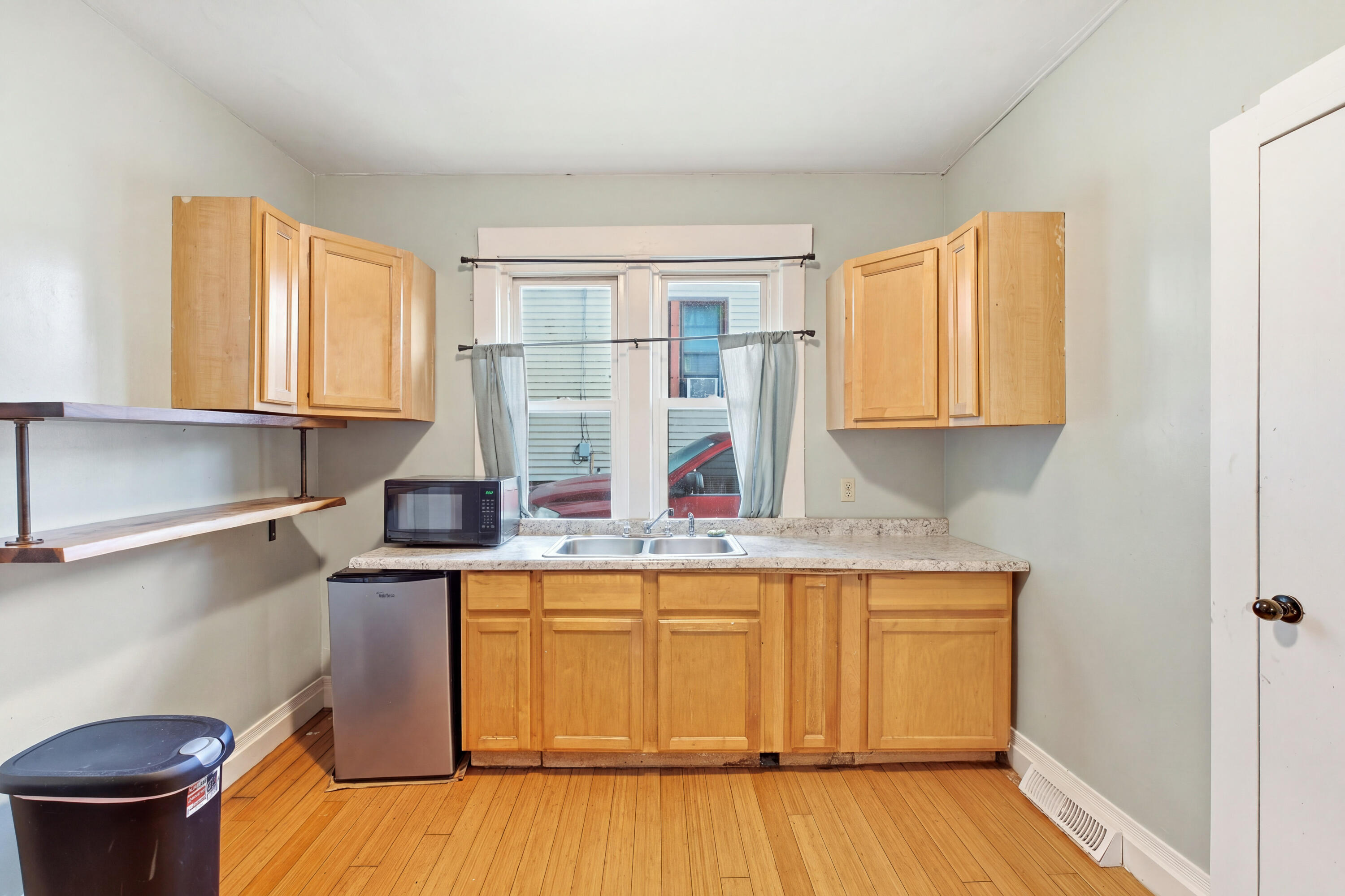 1018 Norwich Avenue SW Grand Rapids MI 49503