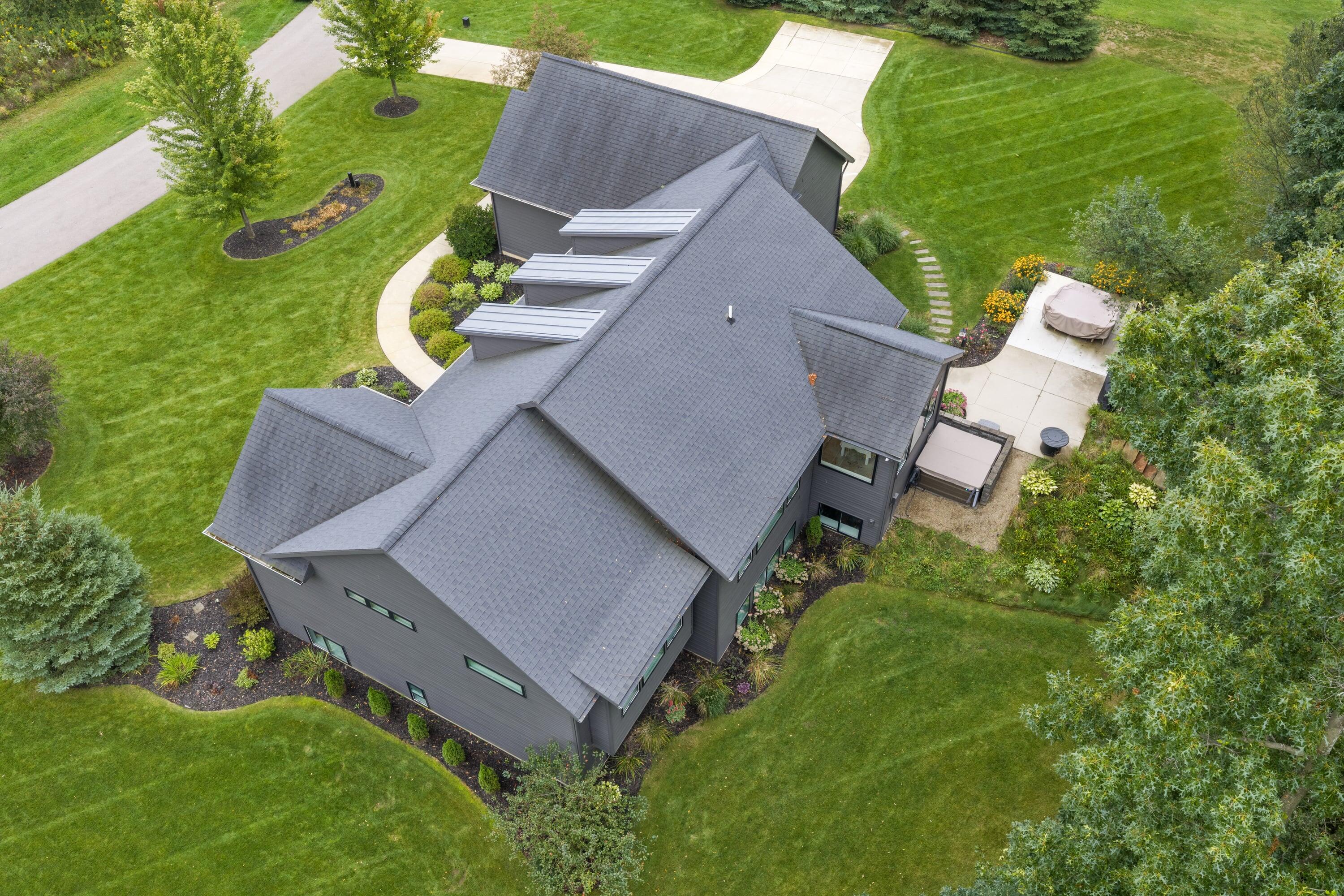 5007 Twin Creek Estates Drive NE Rockford MI 49341