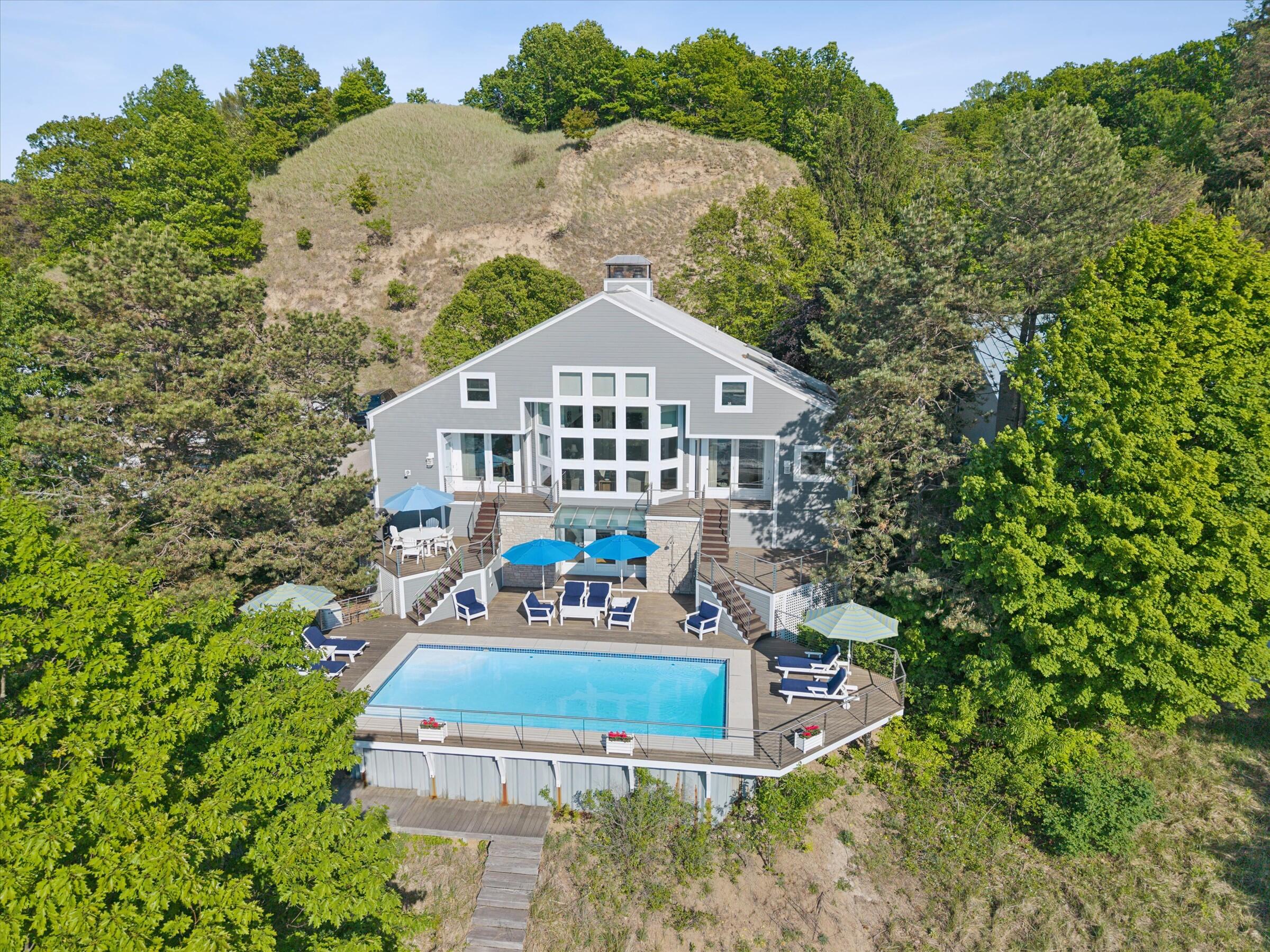 40808 Wilderness Dunes Lane Covert MI 49043