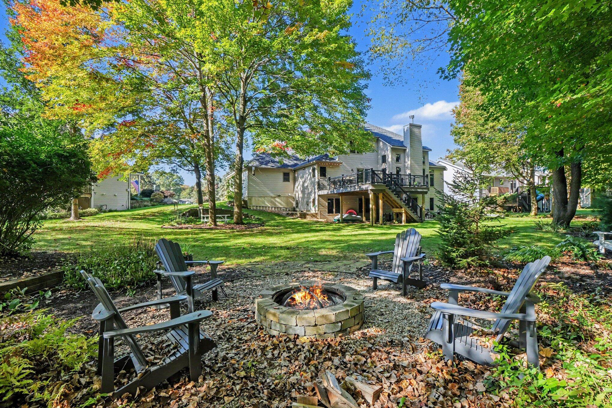 6378 Reserve Way Holland MI 49423