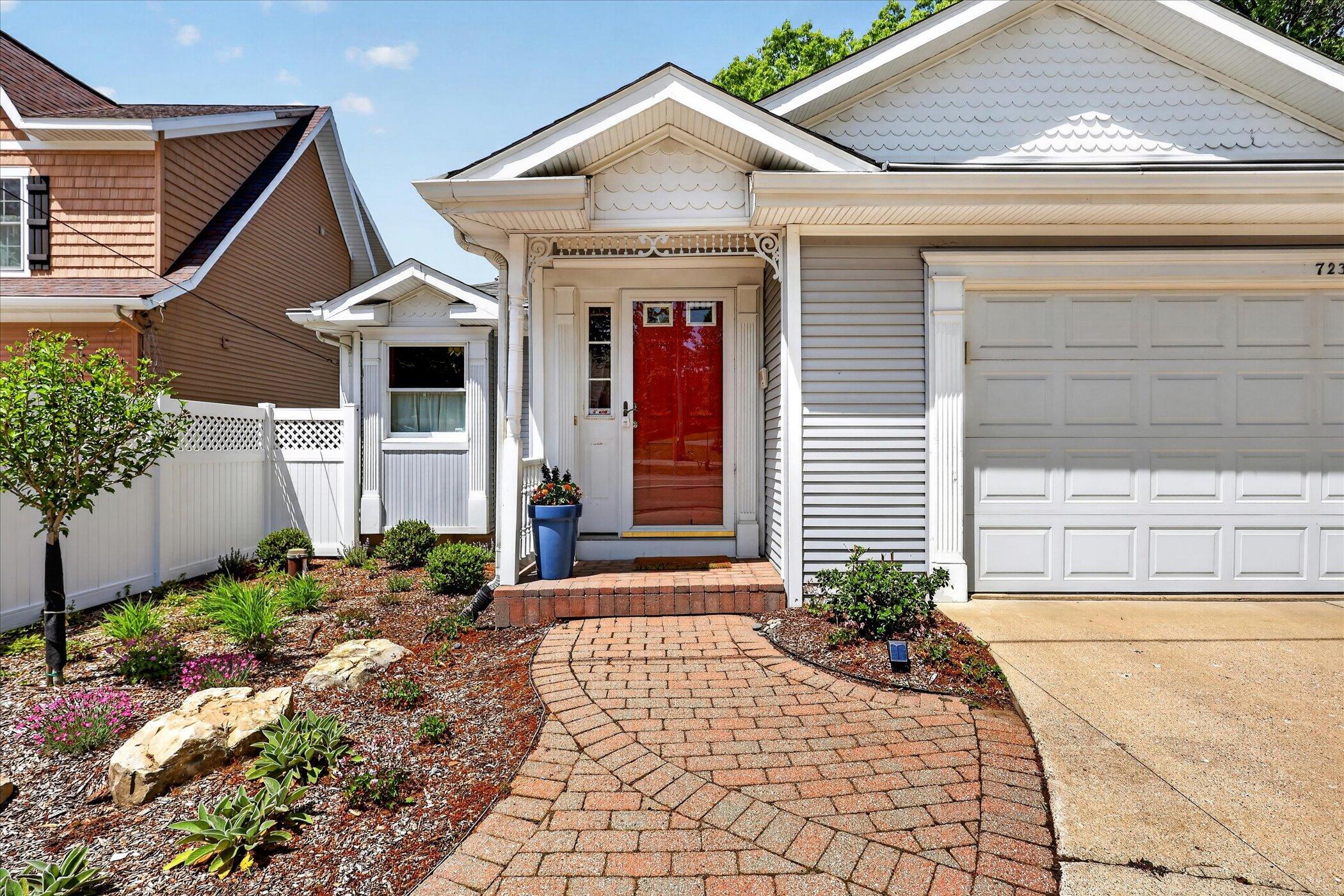 7235 Belding Road NE Rockford MI 49341