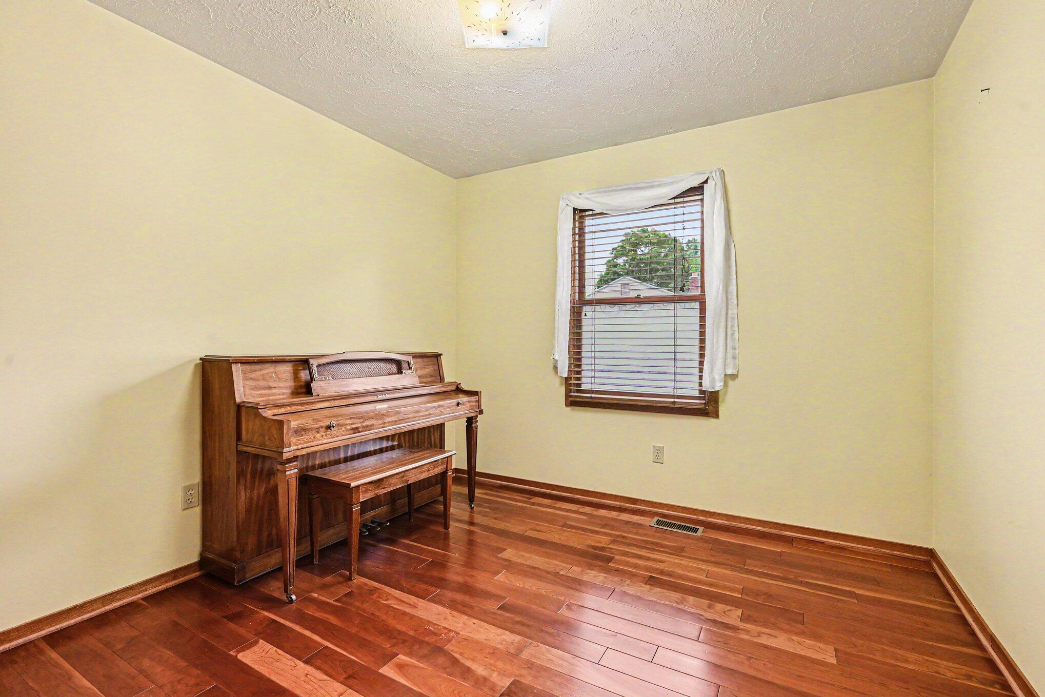 416 Dawnlee Avenue Portage MI 49002