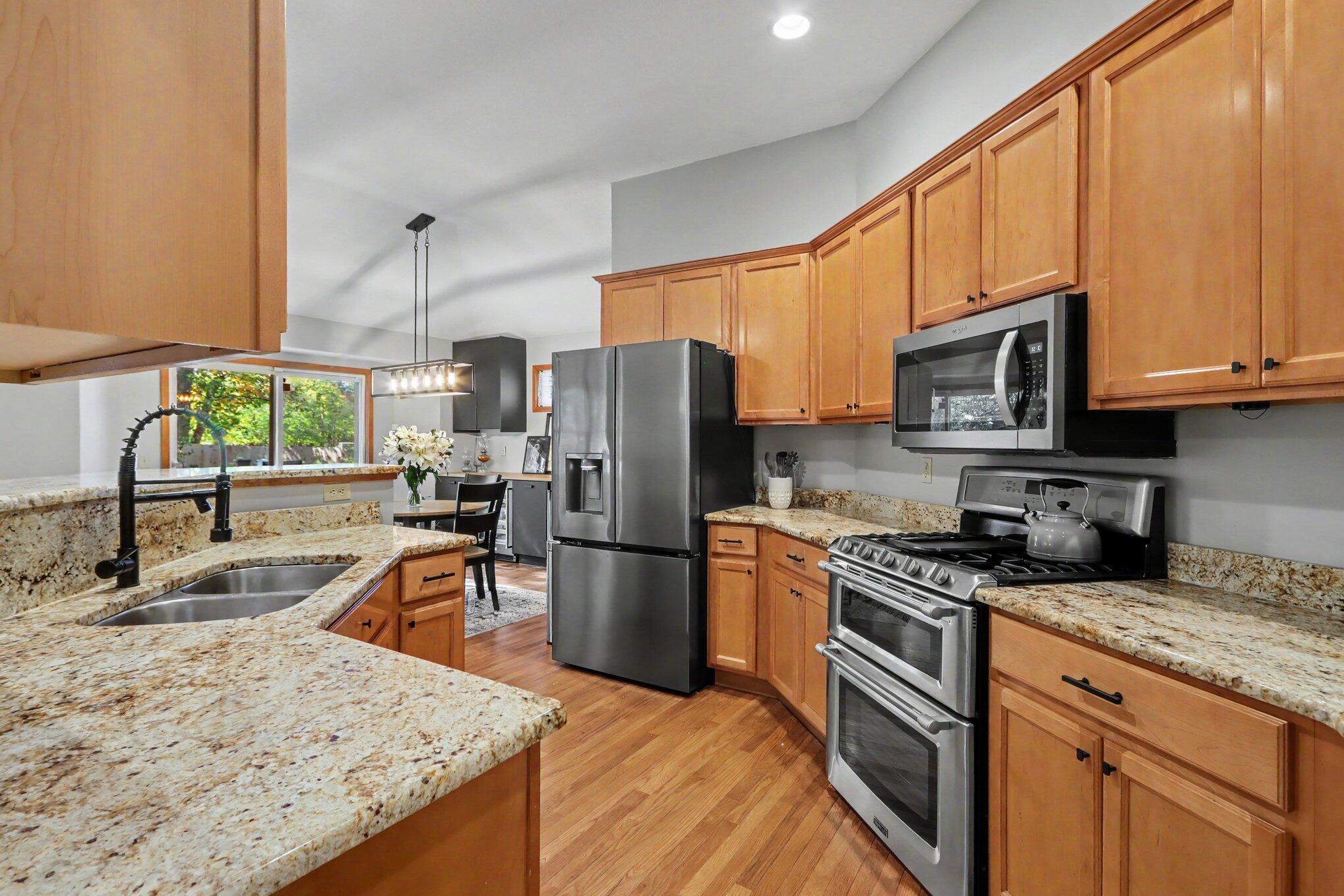 2140 Austin Shores Avenue Portage MI 49002