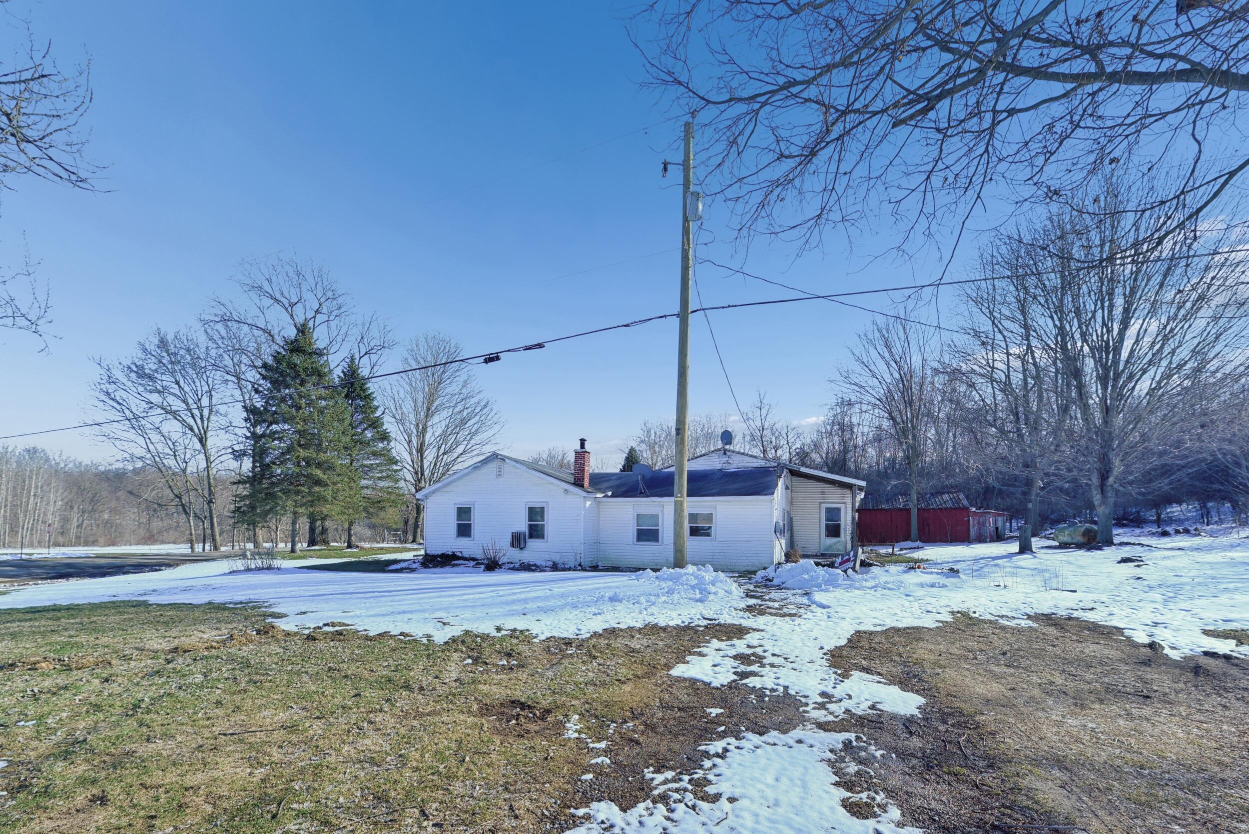 4812 Spring Creek Road Three Oaks MI 49128