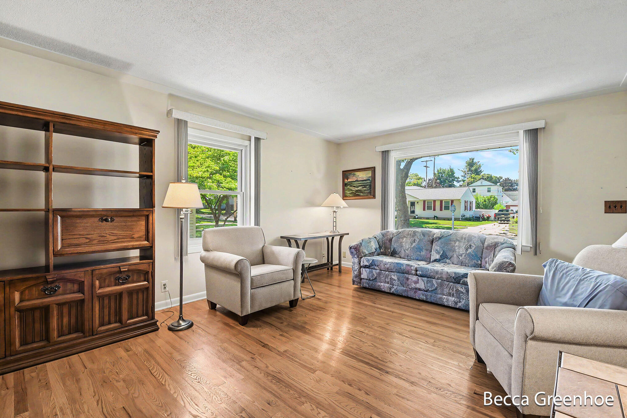 111 Katherine Drive NE Grand Rapids MI 49505