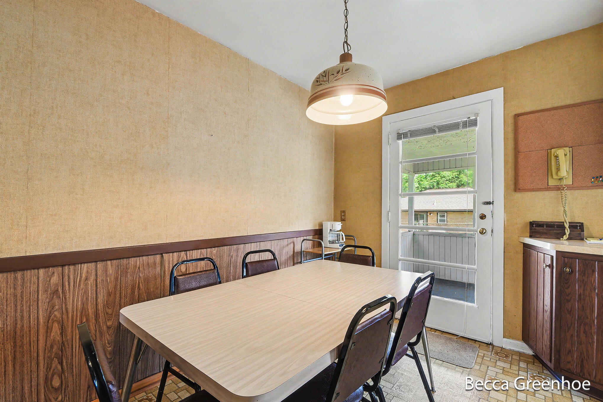 111 Katherine Drive NE Grand Rapids MI 49505
