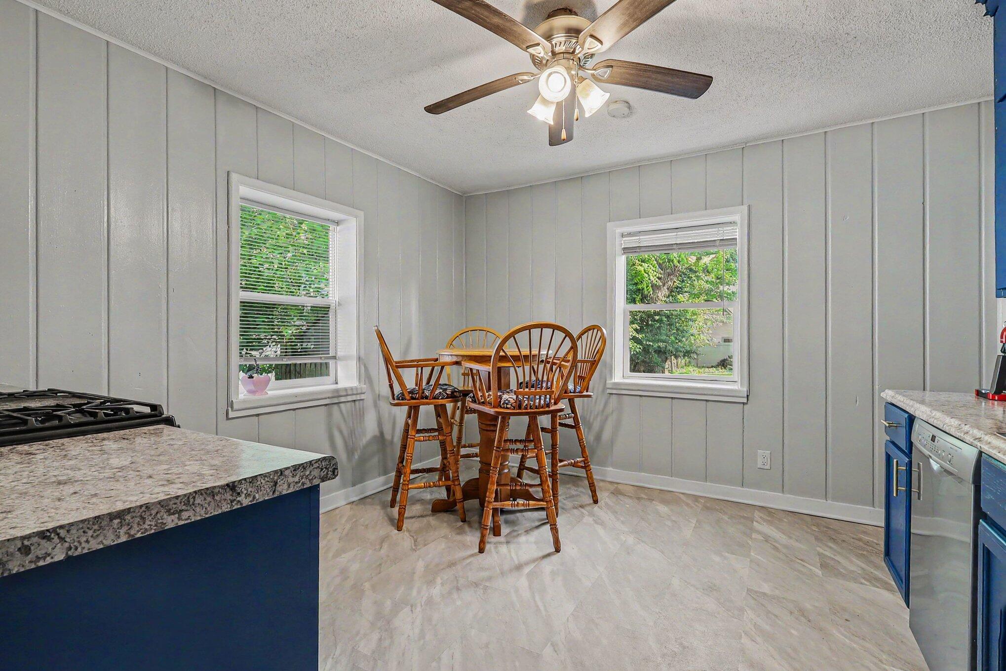 641 Churchill Drive Muskegon MI 49441