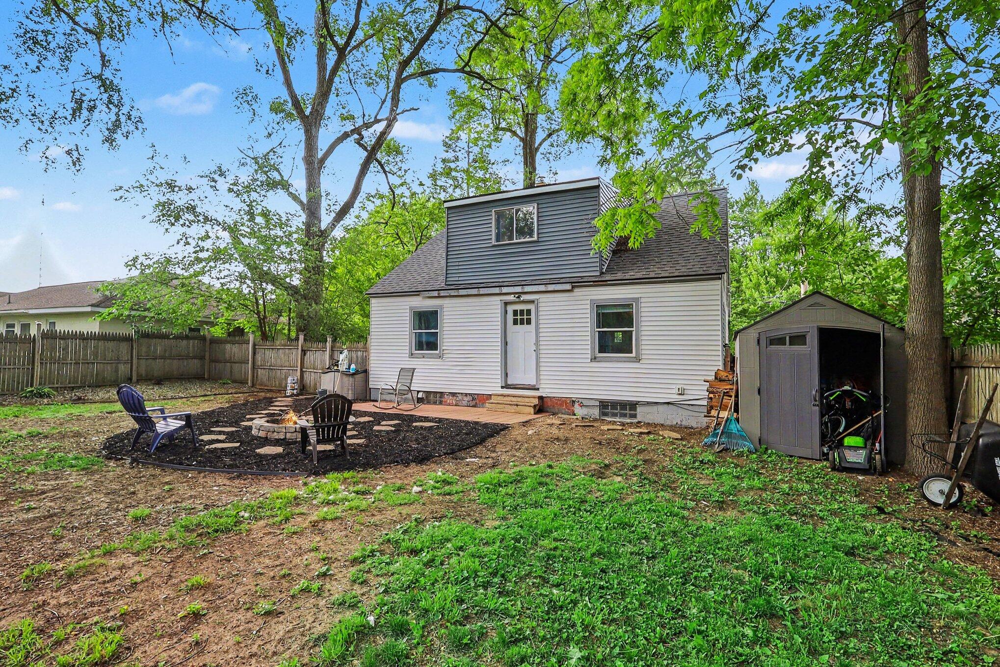 641 Churchill Drive Muskegon MI 49441