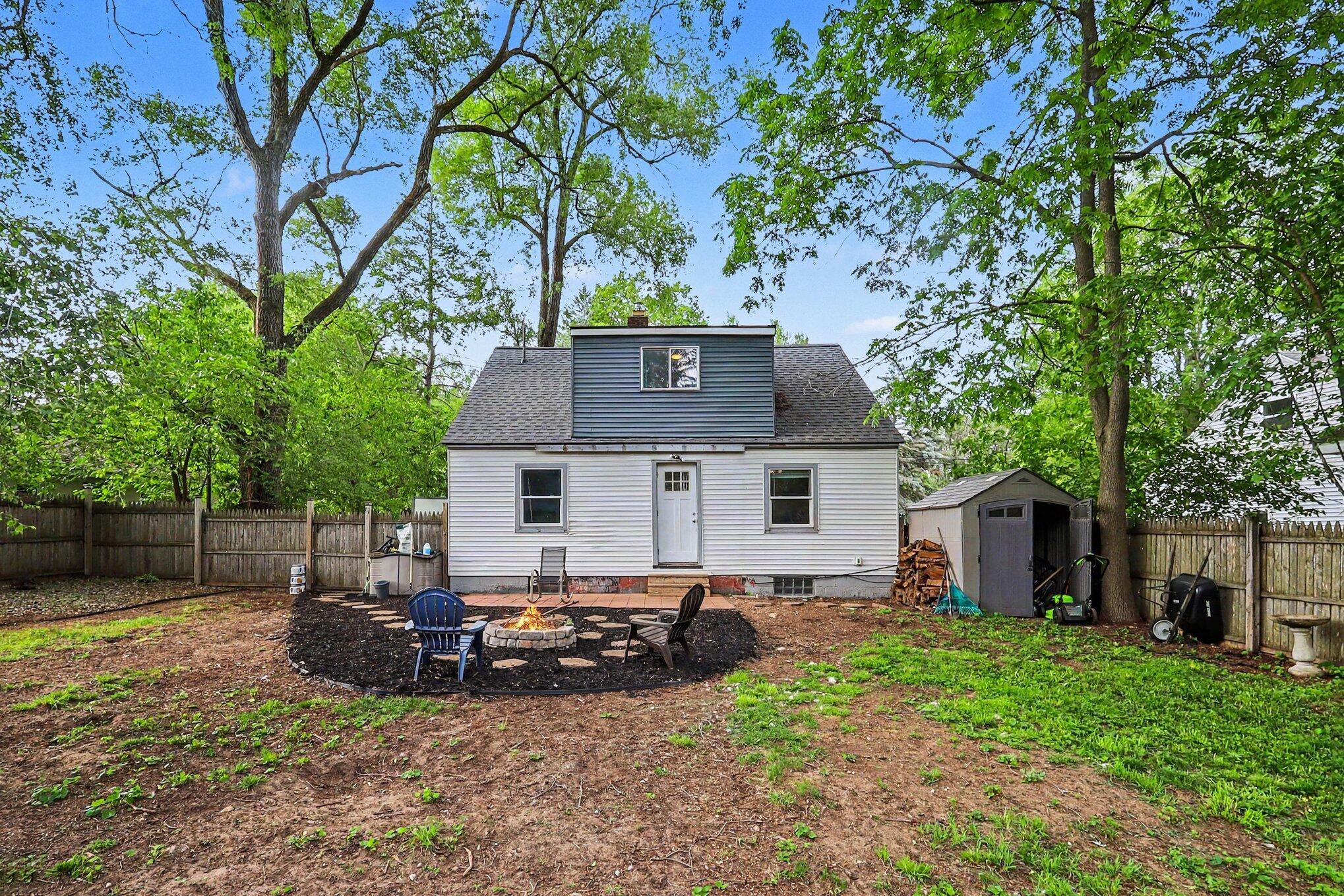641 Churchill Drive Muskegon MI 49441