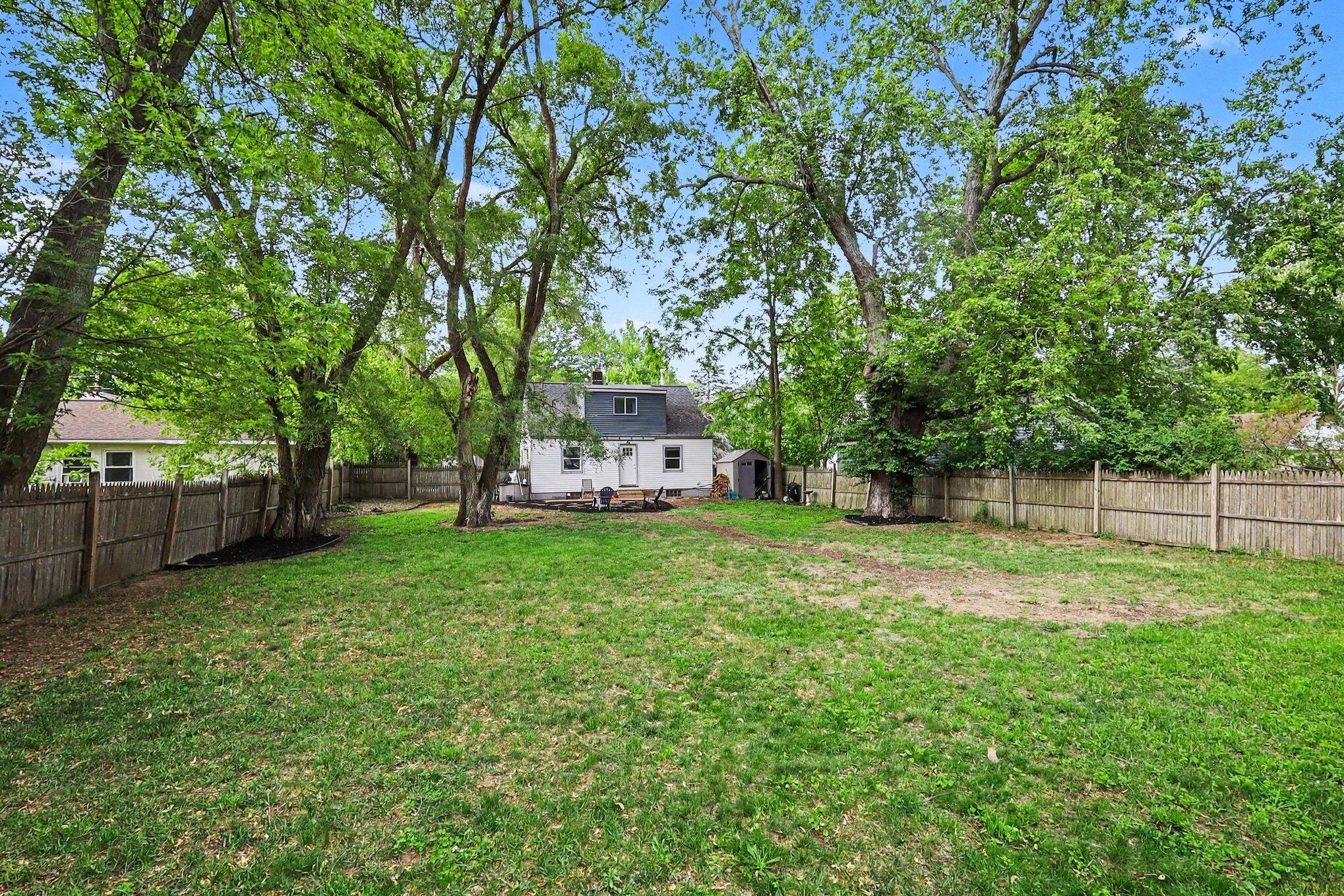 641 Churchill Drive Muskegon MI 49441