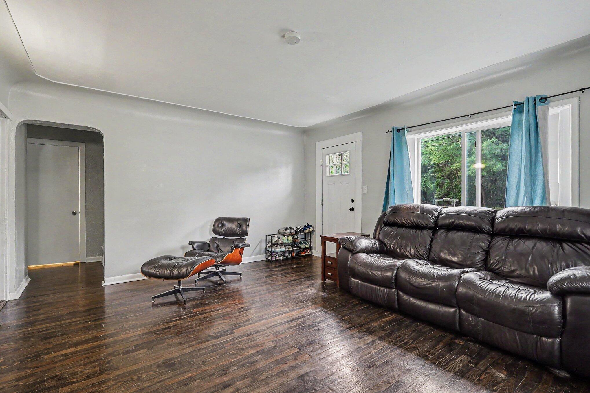 641 Churchill Drive Muskegon MI 49441