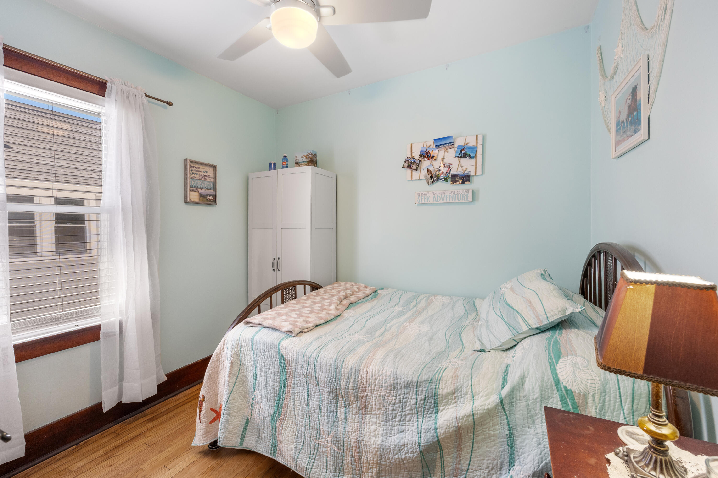 909 Slayton Avenue Grand Haven MI 49417