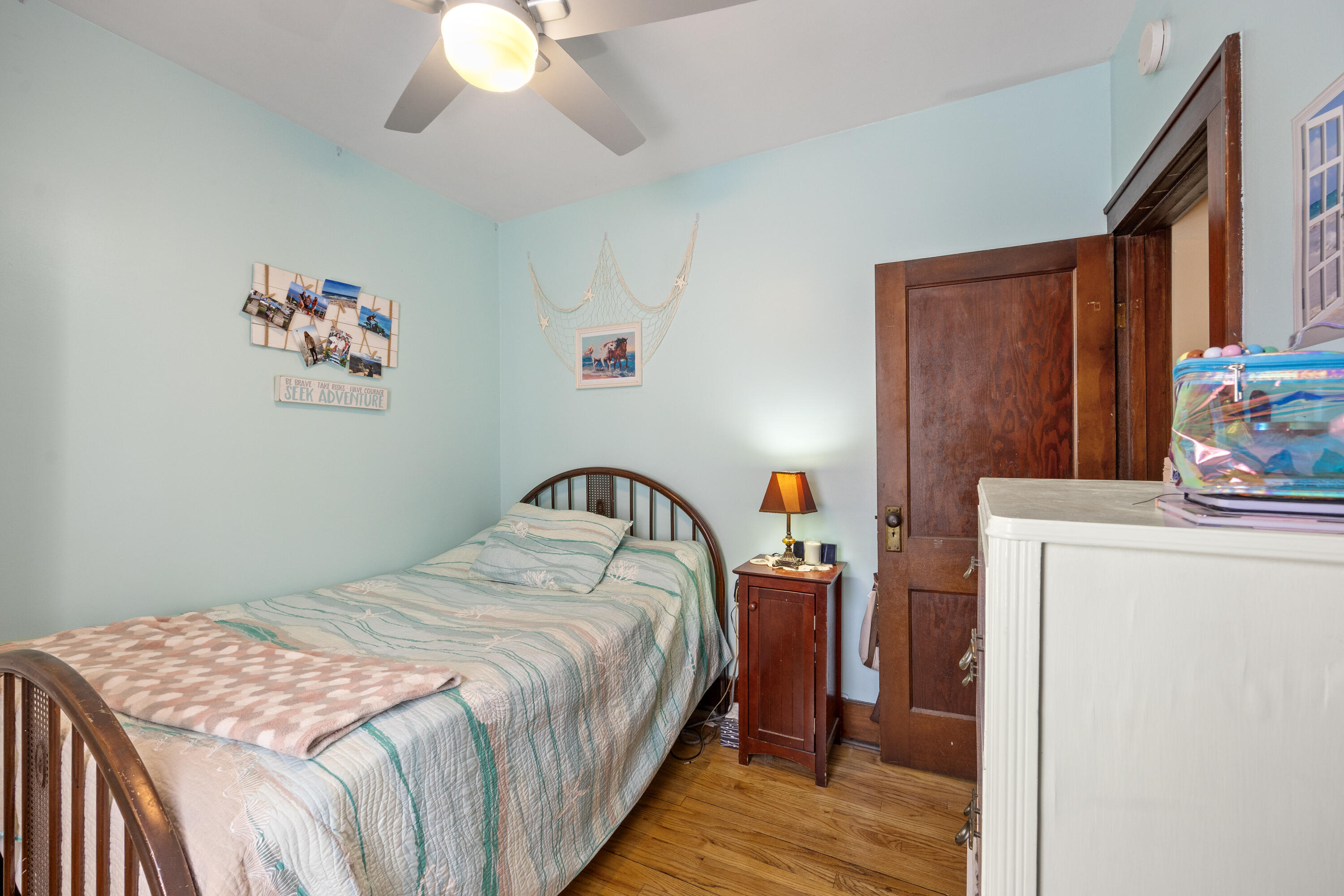 909 Slayton Avenue Grand Haven MI 49417