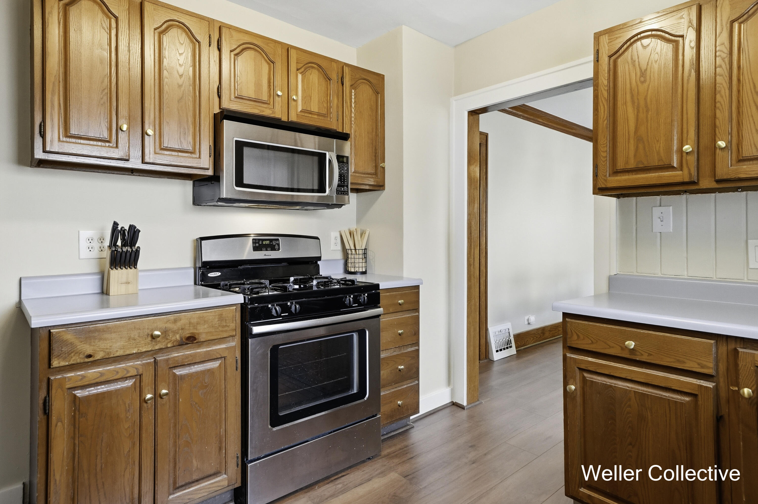 1101 Burton Street SE Grand Rapids MI 49507