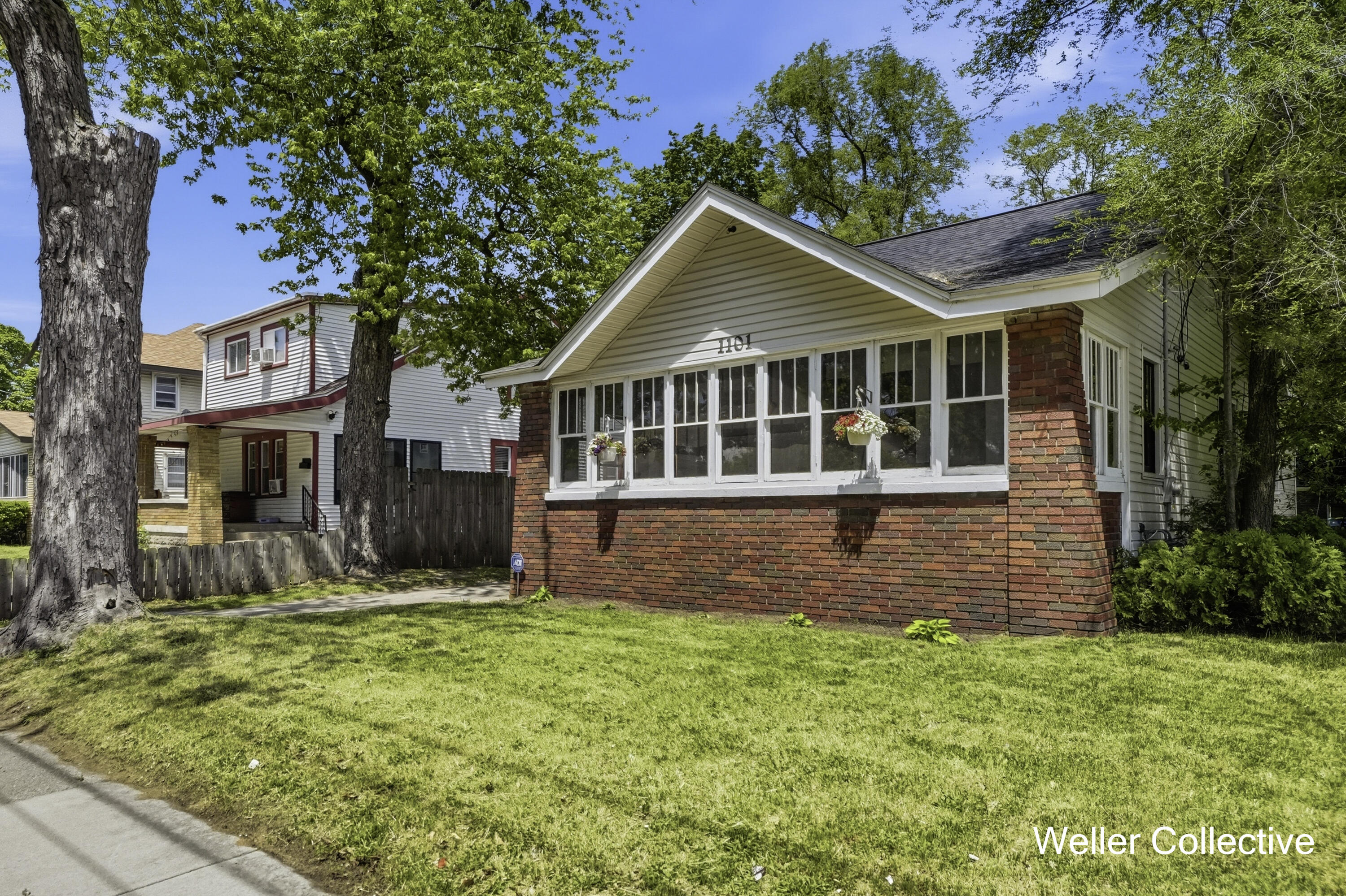 1101 Burton Street SE Grand Rapids MI 49507
