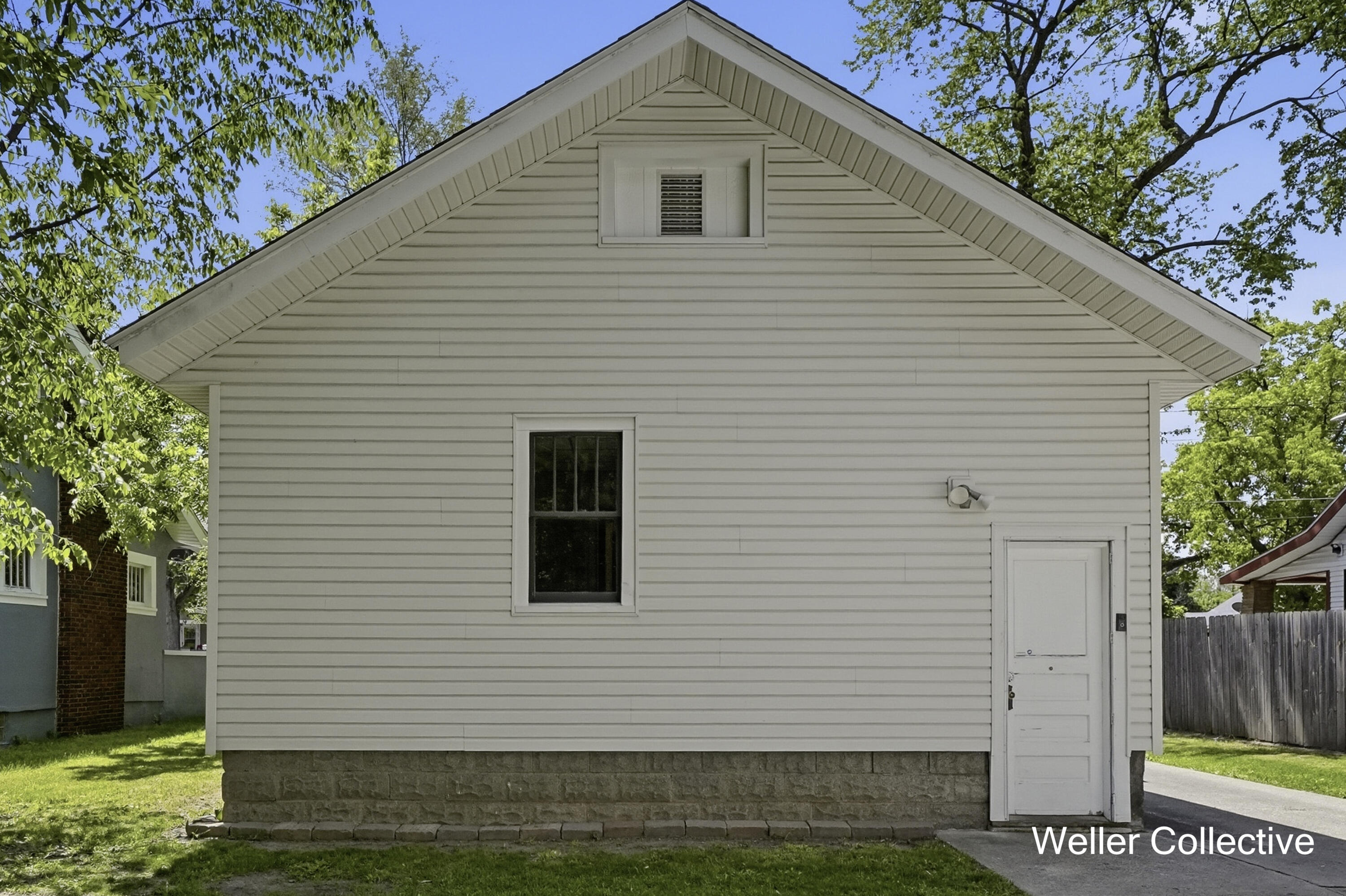 1101 Burton Street SE Grand Rapids MI 49507