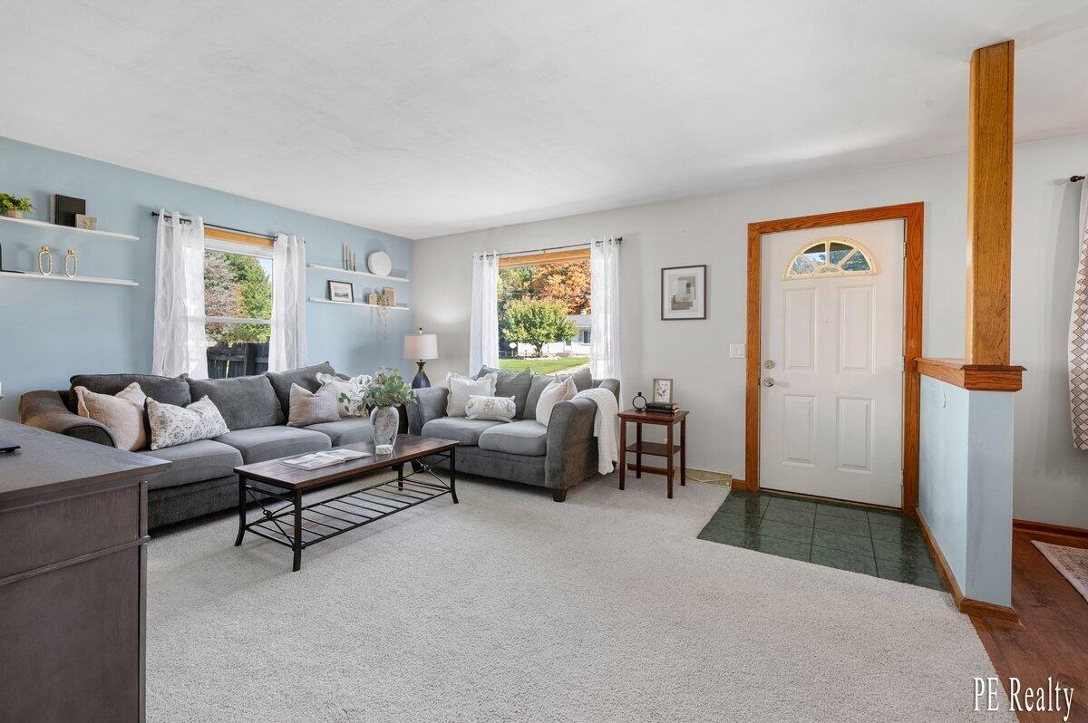 1515 Gridley Avenue NW Grand Rapids MI 49534