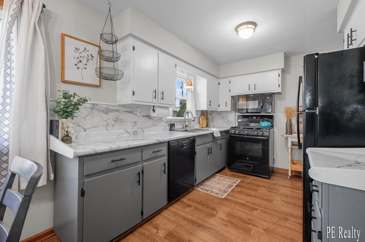 1515 Gridley Avenue NW Grand Rapids MI 49534